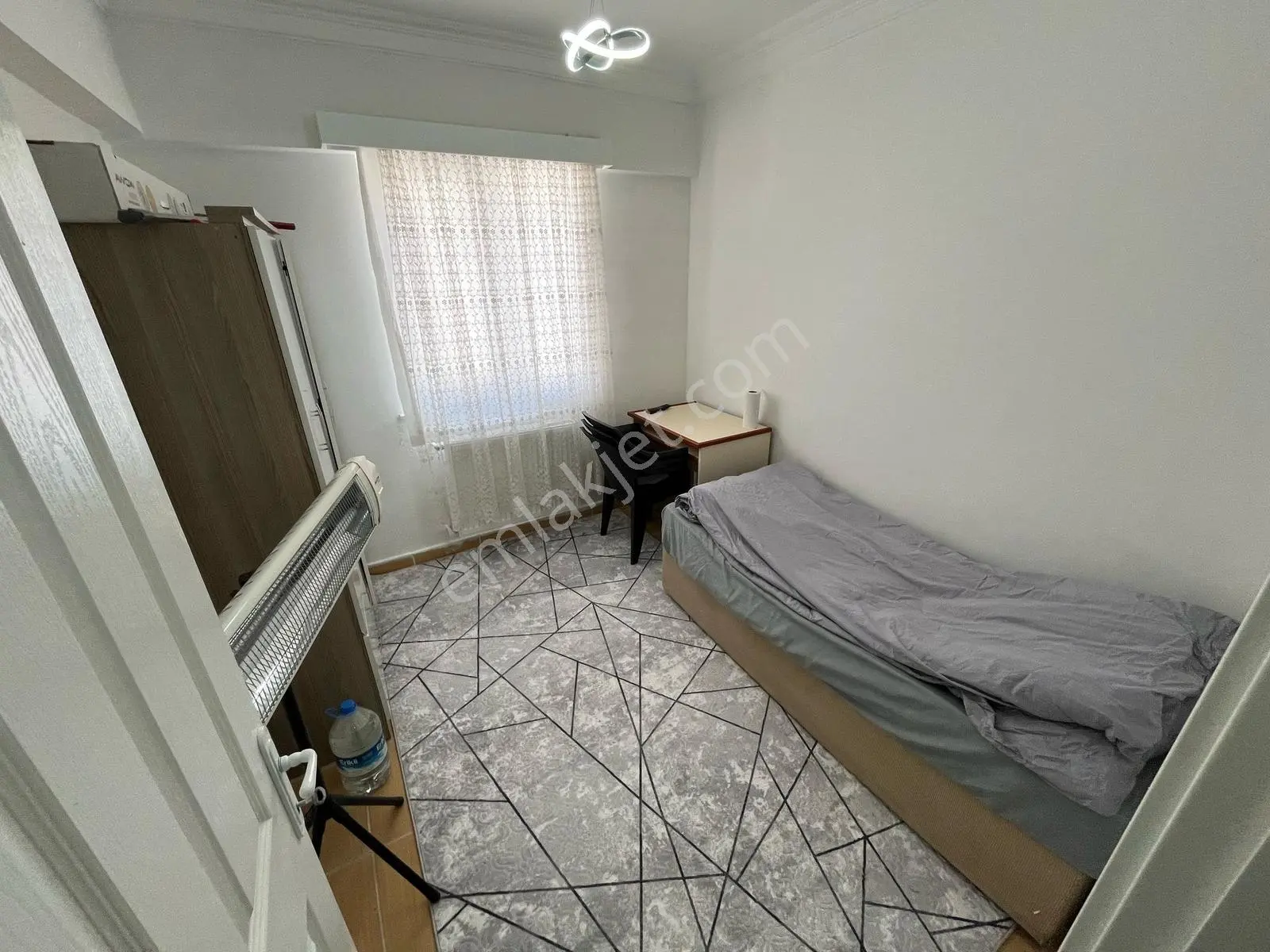 Aktif'ten Tıp Fakültesi Civarı Yatırımlık Bakımlı 1+1 Daire - Görsel 2