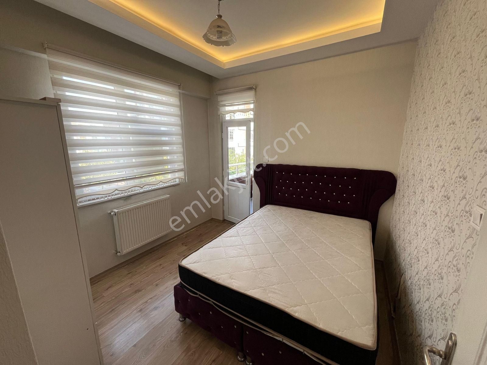 Aktif'en Temiz Memur Binasında Balkonlu 1+1 Eşyalı Kiralık Daire