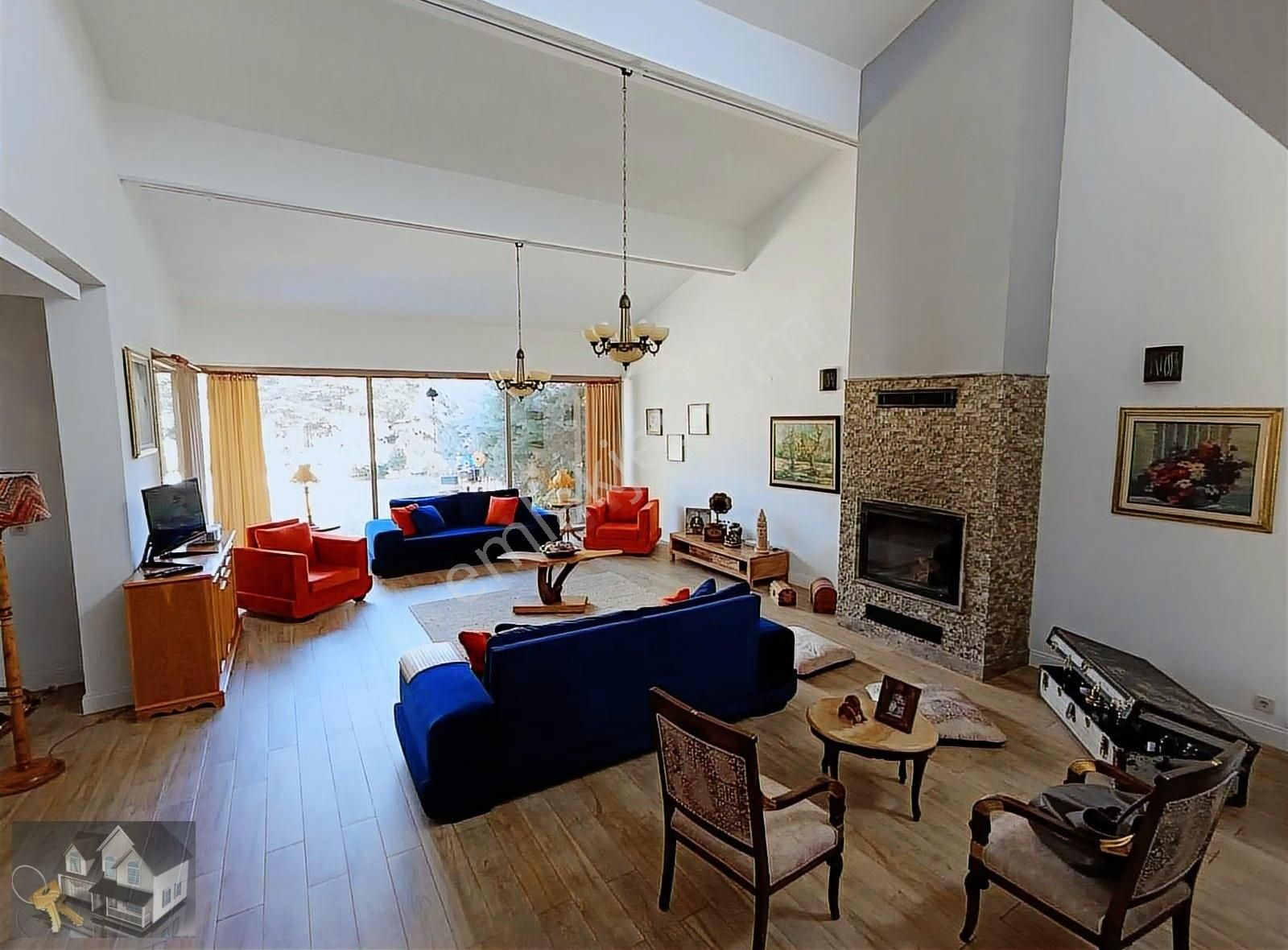 Gölbaşı Karşıyaka Mahallesi Mükemmel Konumda Müstakil Villa