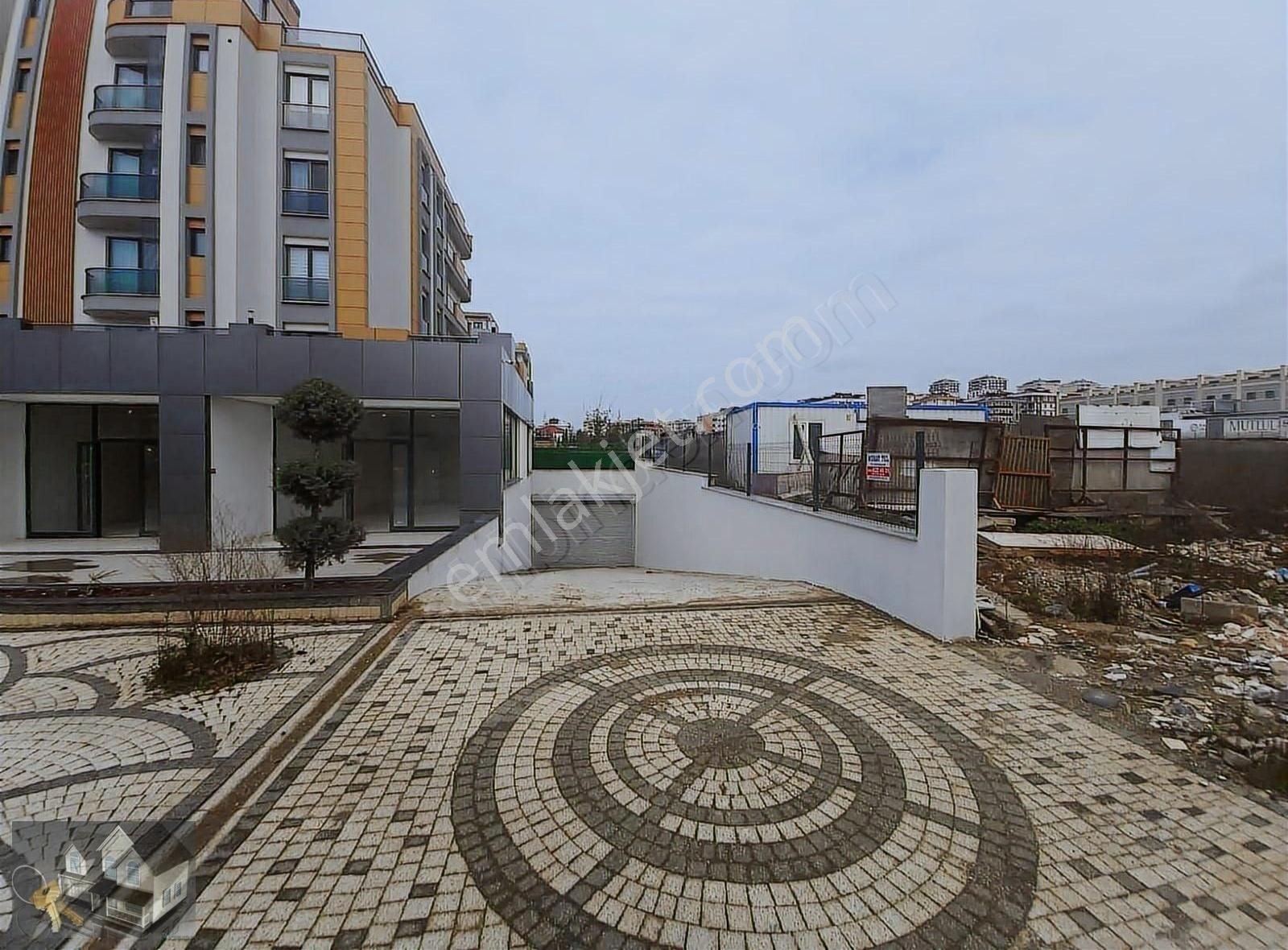 Fırsattır Kaçmaz Düz Ayak 400 M² Dükkan Mağaza Otoparklı - Görsel 5