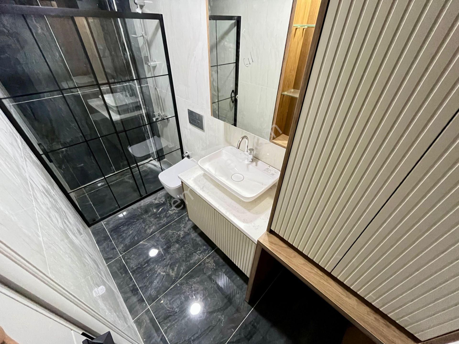 Akçay Sezgin Emlaktan Doğayla İç İçe Bahçe Kullanımlı Satılık 2+1 - Görsel 21