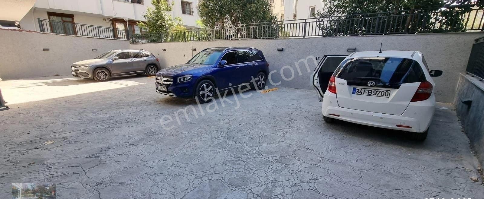 Fenerbahçe Bağdat Caddesi Üzeri Keyifli Balkon Caddeye Cephe - Görsel 10