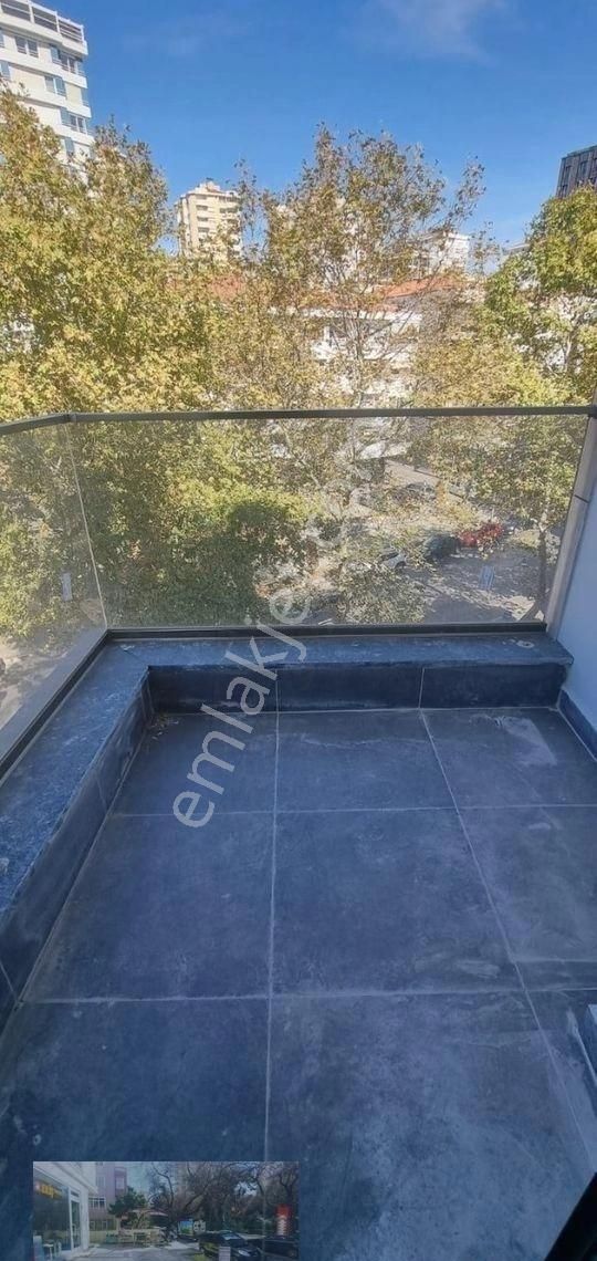 Fenerbahçe Bağdat Caddesi Üzeri Keyifli Balkon Caddeye Cephe - Görsel 14