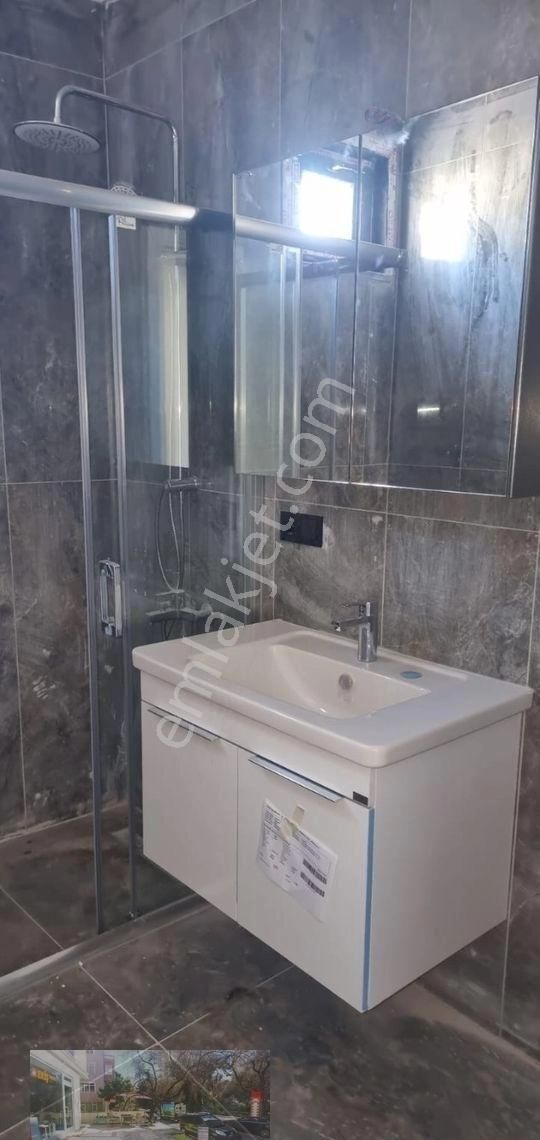 Fenerbahçe Bağdat Caddesi Üzeri Keyifli Balkon Caddeye Cephe - Görsel 23