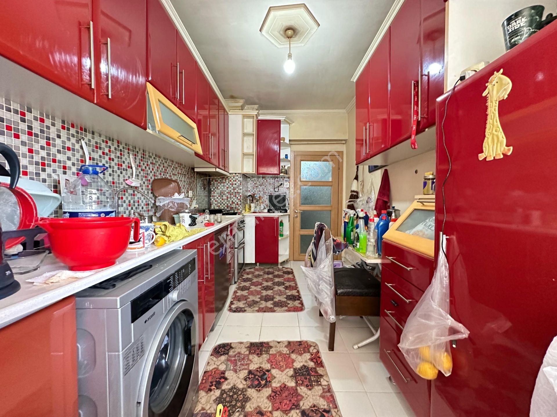 Kalecik Emlak'tan // Yunus Emre Mah. 3.kat 120m² 3+1 Masrafsız Daire //
