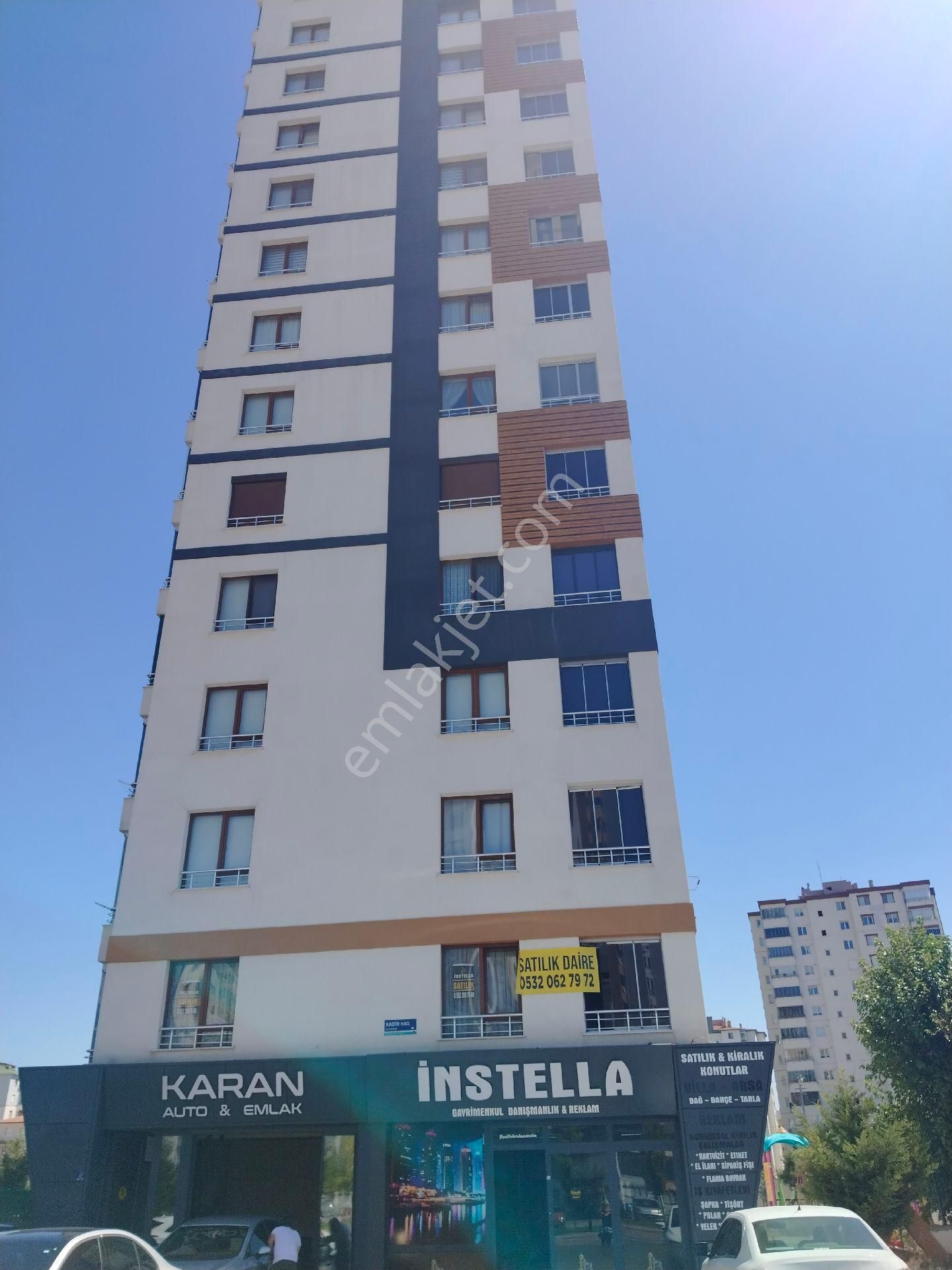 Satılık Zümrütde Kadirhaskongremerkezi Yanı Sıfır Gibi Daire