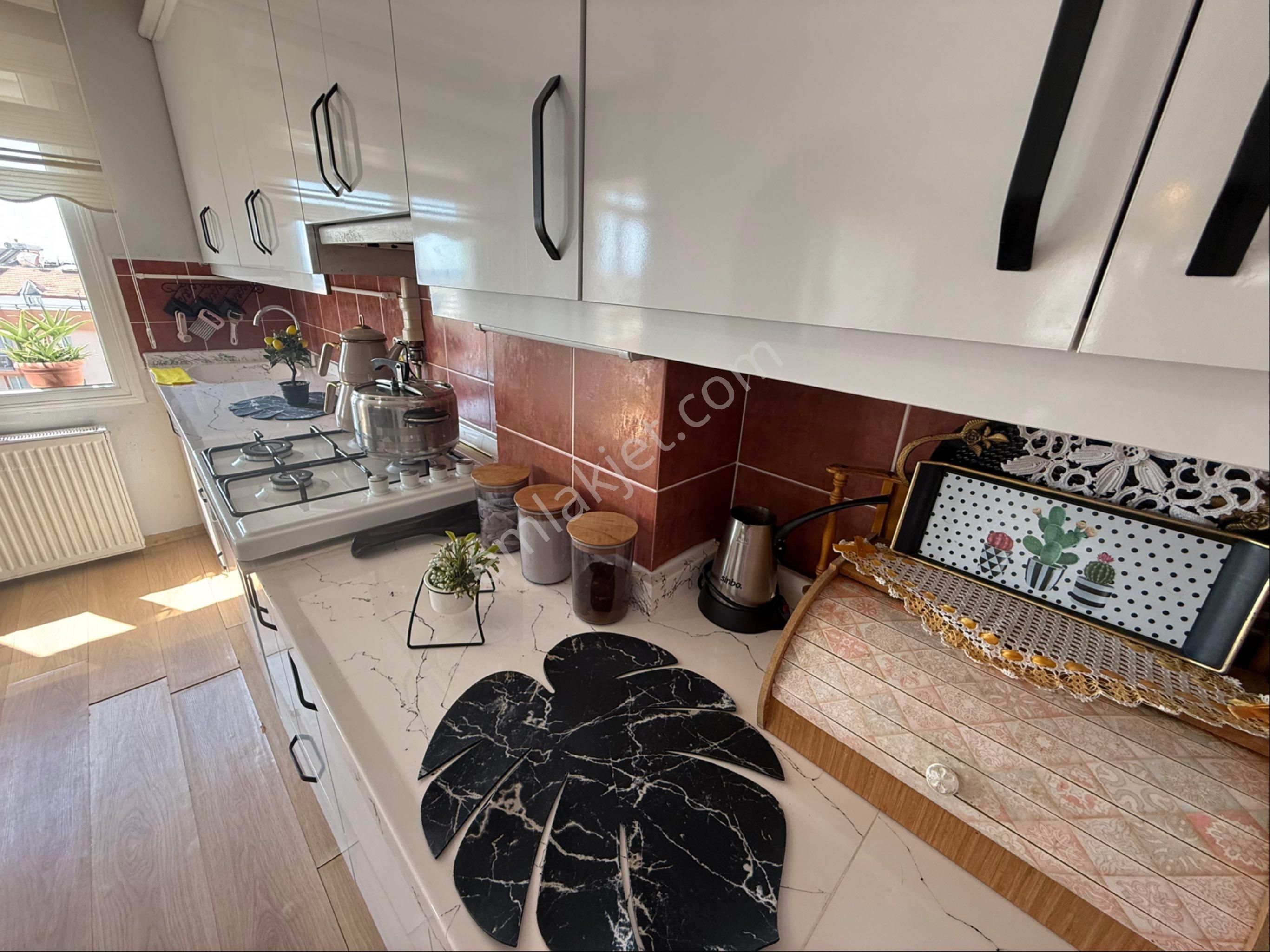 Kuşadası Ege Mh. 3+1 Full Deniz Manz. Havuzlu Asansörlü D.gazlı - Görsel 16