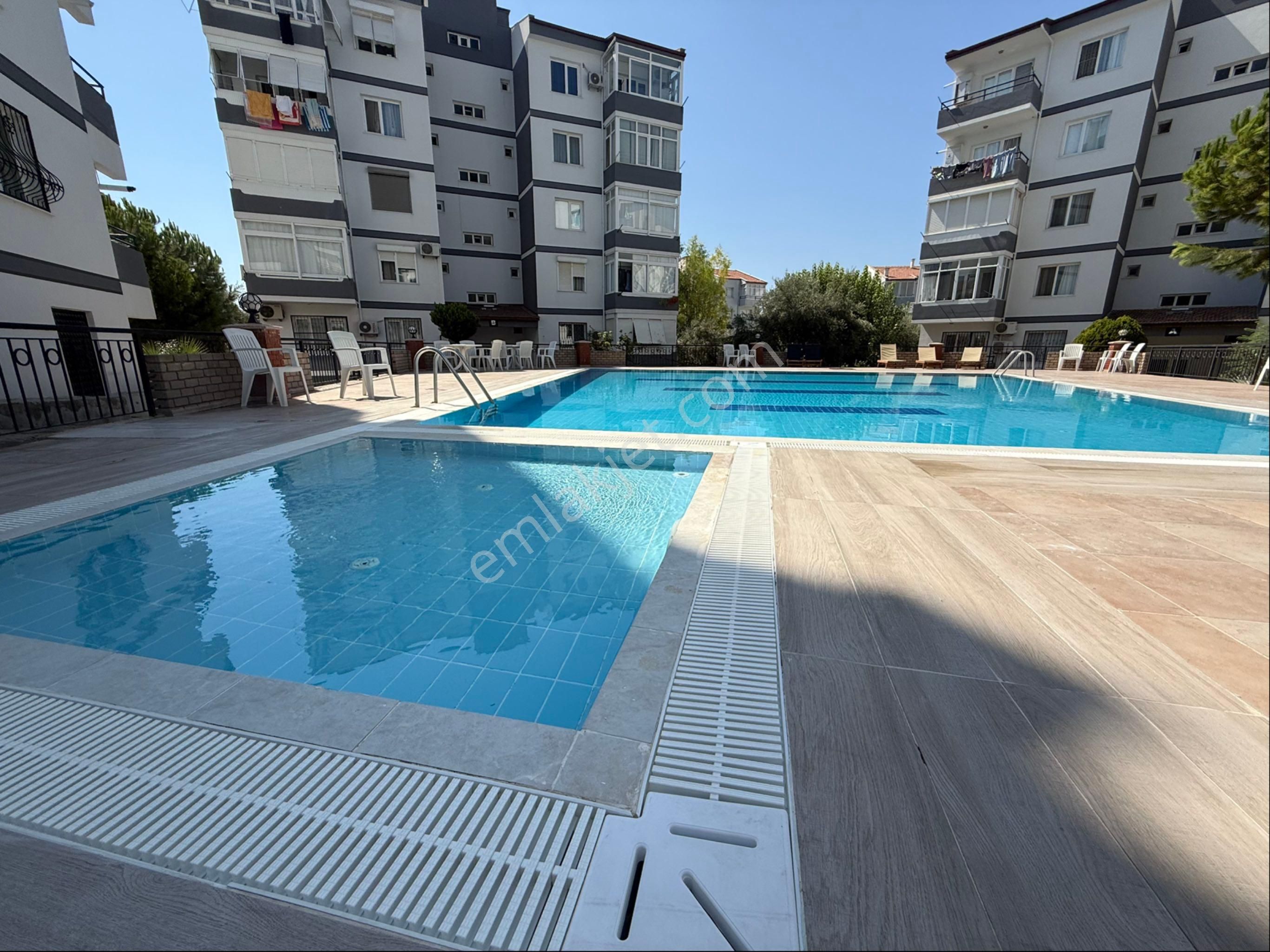 Kuşadası Ege Mh. 3+1 Full Deniz Manz. Havuzlu Asansörlü D.gazlı - Görsel 4