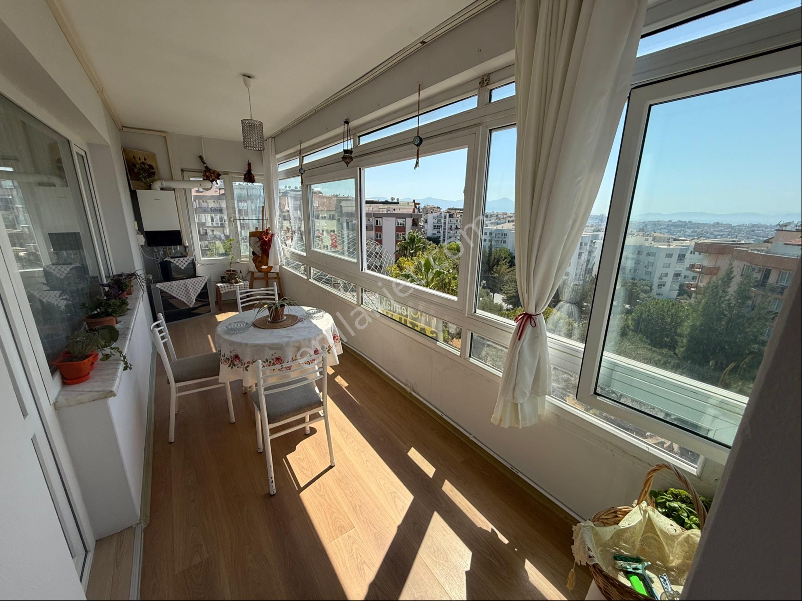 Kuşadası Ege Mh. 3+1 Full Deniz Manz. Havuzlu Asansörlü D.gazlı - Görsel 18