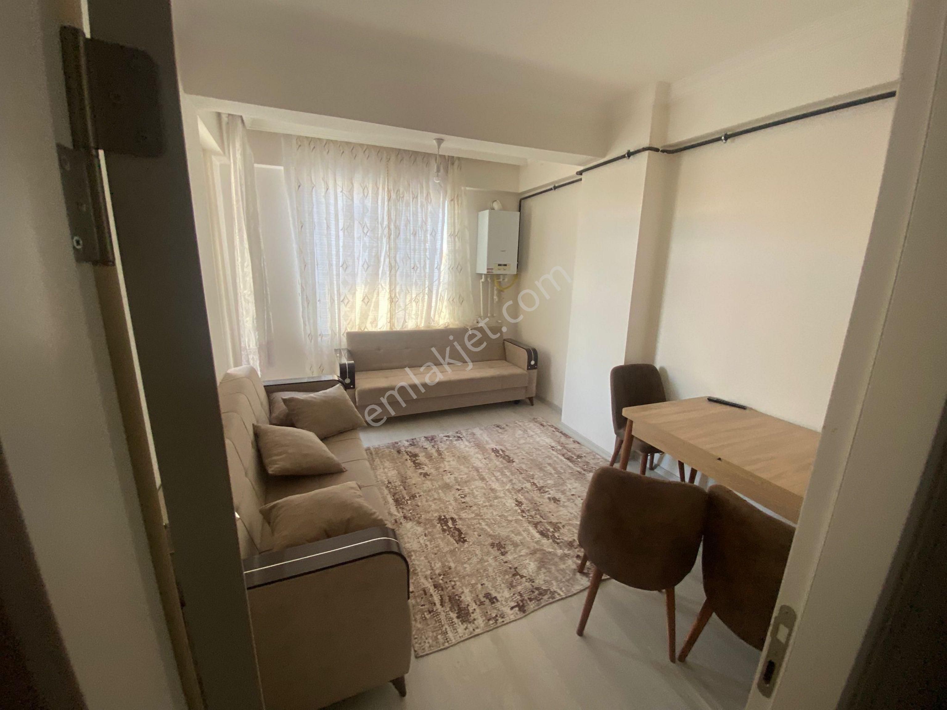 Afyonkarahisar Kocatepe Üniversitesi Karşısı Hukuk Veteriner Fakültesine Yakın Kiralık Daireler