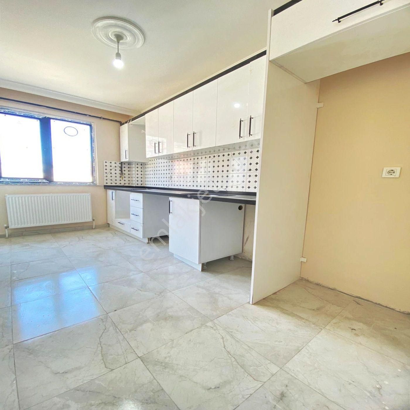 Pusula Yapı'dan Akşemsettin Mahallesi'nde 2+1 Kullanışlı 2+1!!!!