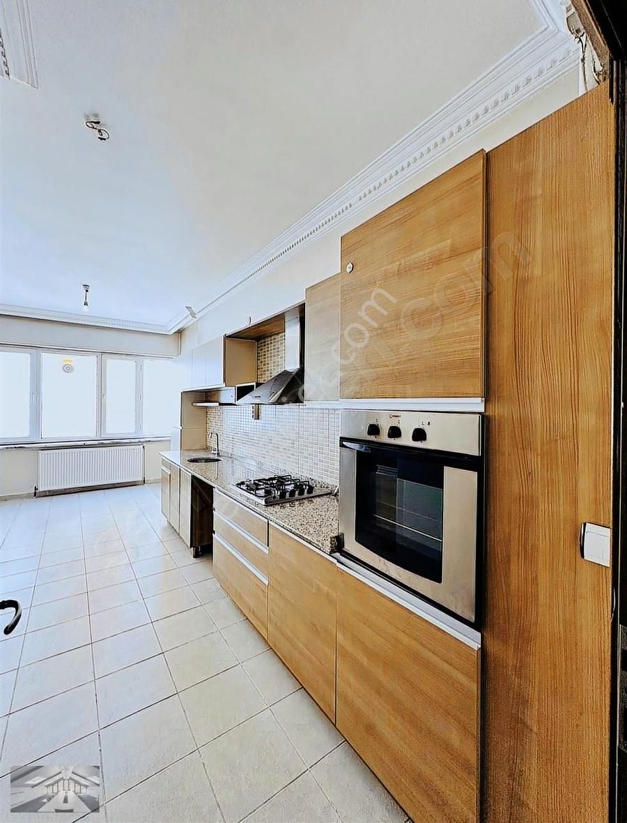 Ydn Emlak'tan Alipaşa Mah Kiralık Site İçerisinde 3+1 Daire