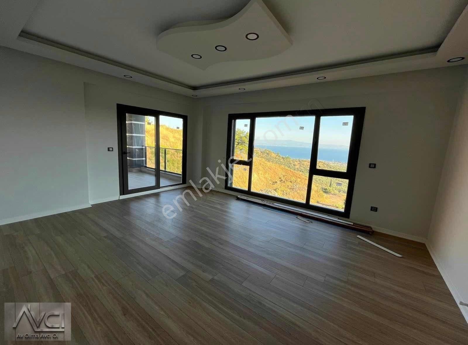 Avcı'dan Altınoluk Narlı 350m2 Fourlex Villa - Görsel 11