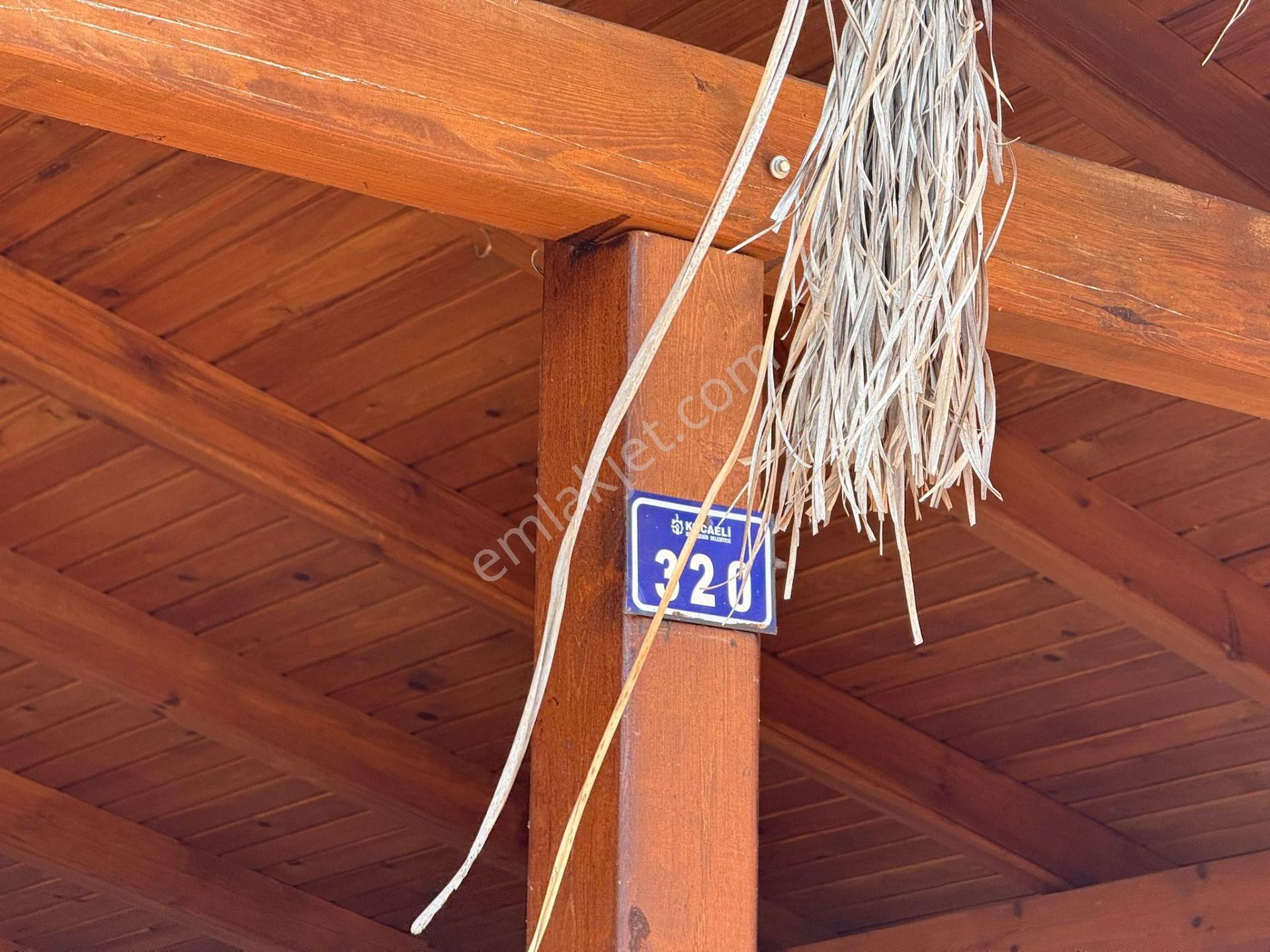 Kandıra'da 13 Dönüm Arazi; Kahvaltı Salonu, Sera Ve Ahırları Olan Fırsat Çiftlik - Görsel 21