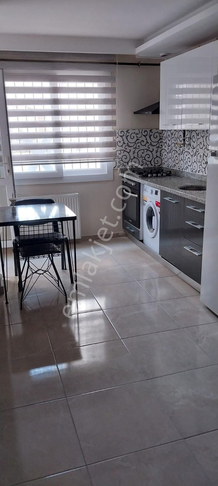 Yenibaraj Mahallesinde Eşyalı 1+1 Kiralık Daire