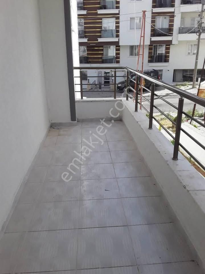 Kırıkkale Yeni Mahalle 5 Yıllık 1 Kat Satılık Daire
