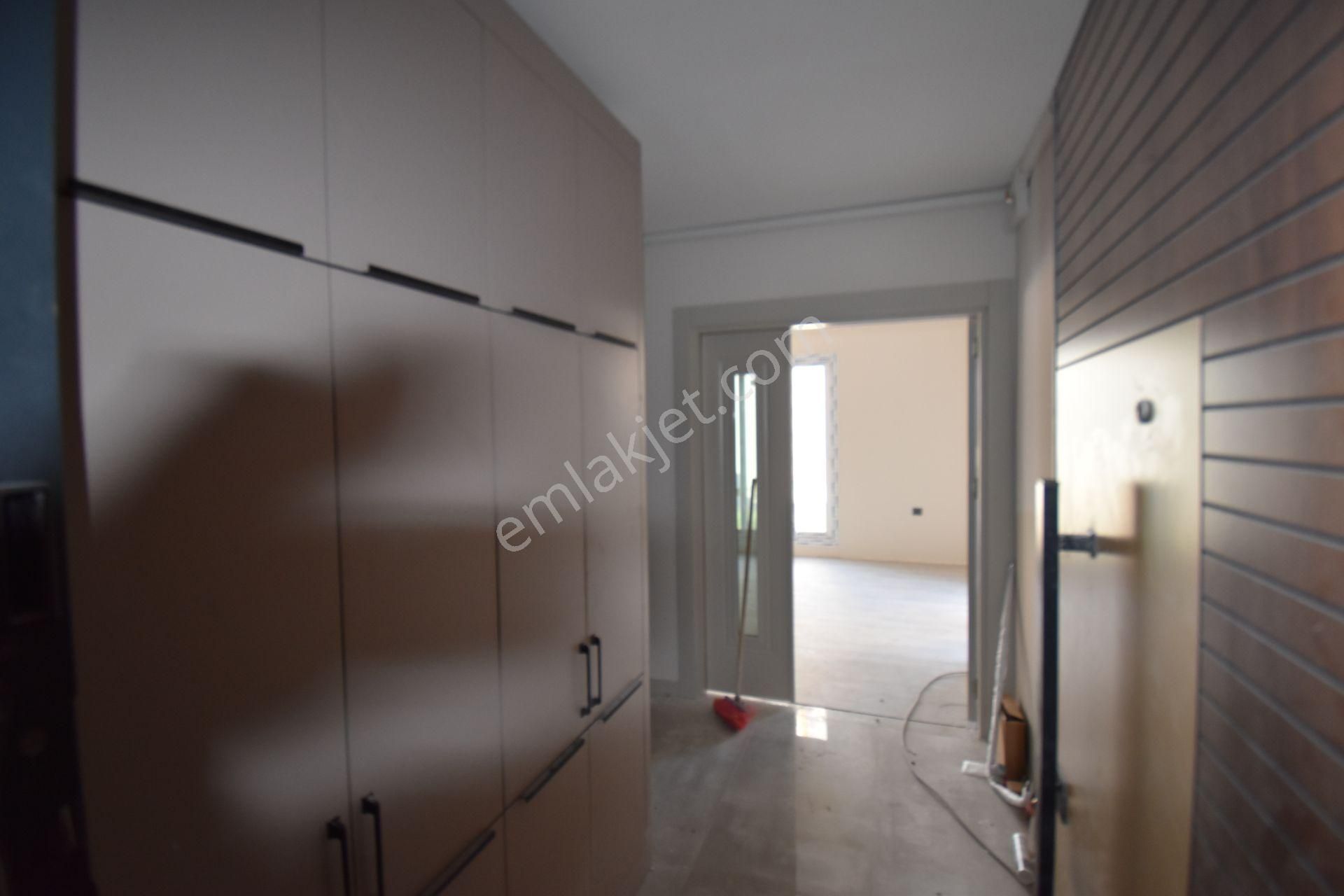 Bağımsız Mutfak, Havuzlu Sıfır 2+1 Satılık Daire - Görsel 3