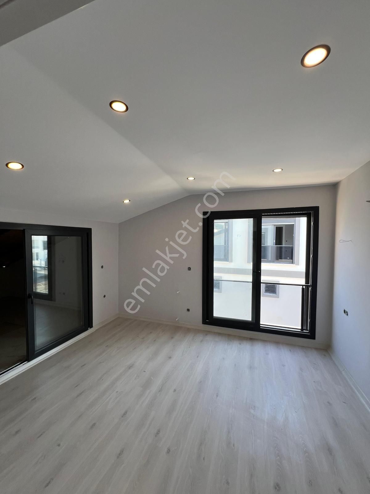 Didmim De Havuzlu Ultra Lüks Villa - Görsel 15