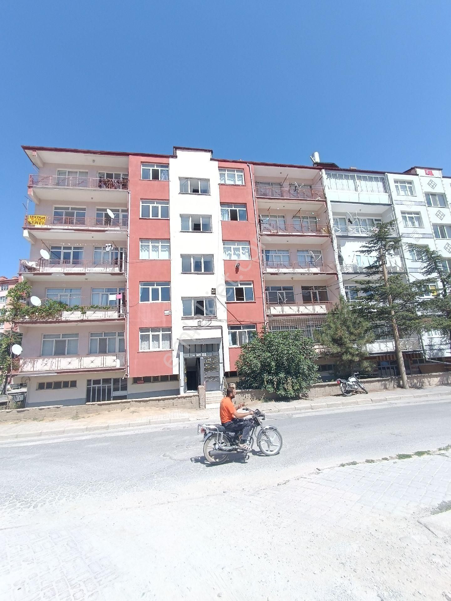 Birimden Kiralık 2+1 Doğalgaz Kombili 3.kat - Görsel 5