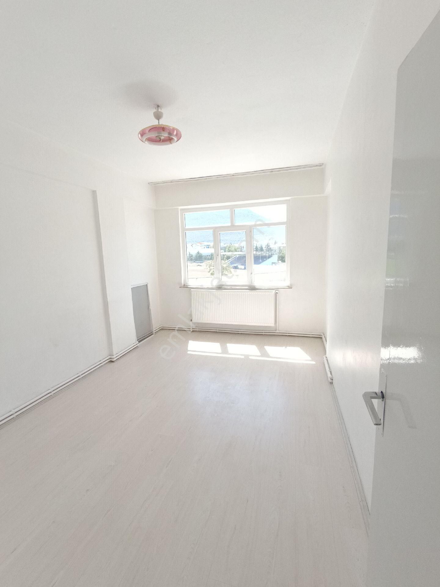 Birimden Kiralık 2+1 Doğalgaz Kombili 3.kat - Görsel 17