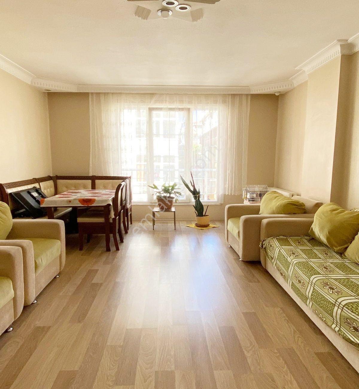 Avcılar Cihangirde 4+2 10 Yıllık Satılık Geniş Dublex