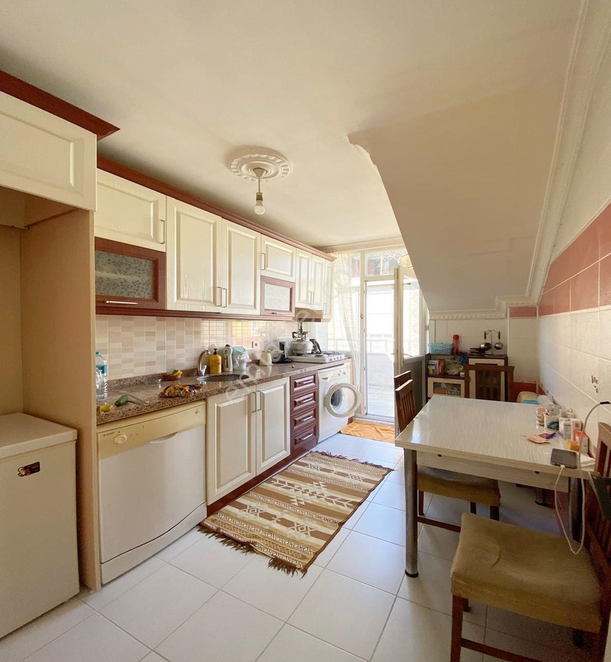 Avcılar Cihangirde 4+2 10 Yıllık Satılık Geniş Dublex - Görsel 16