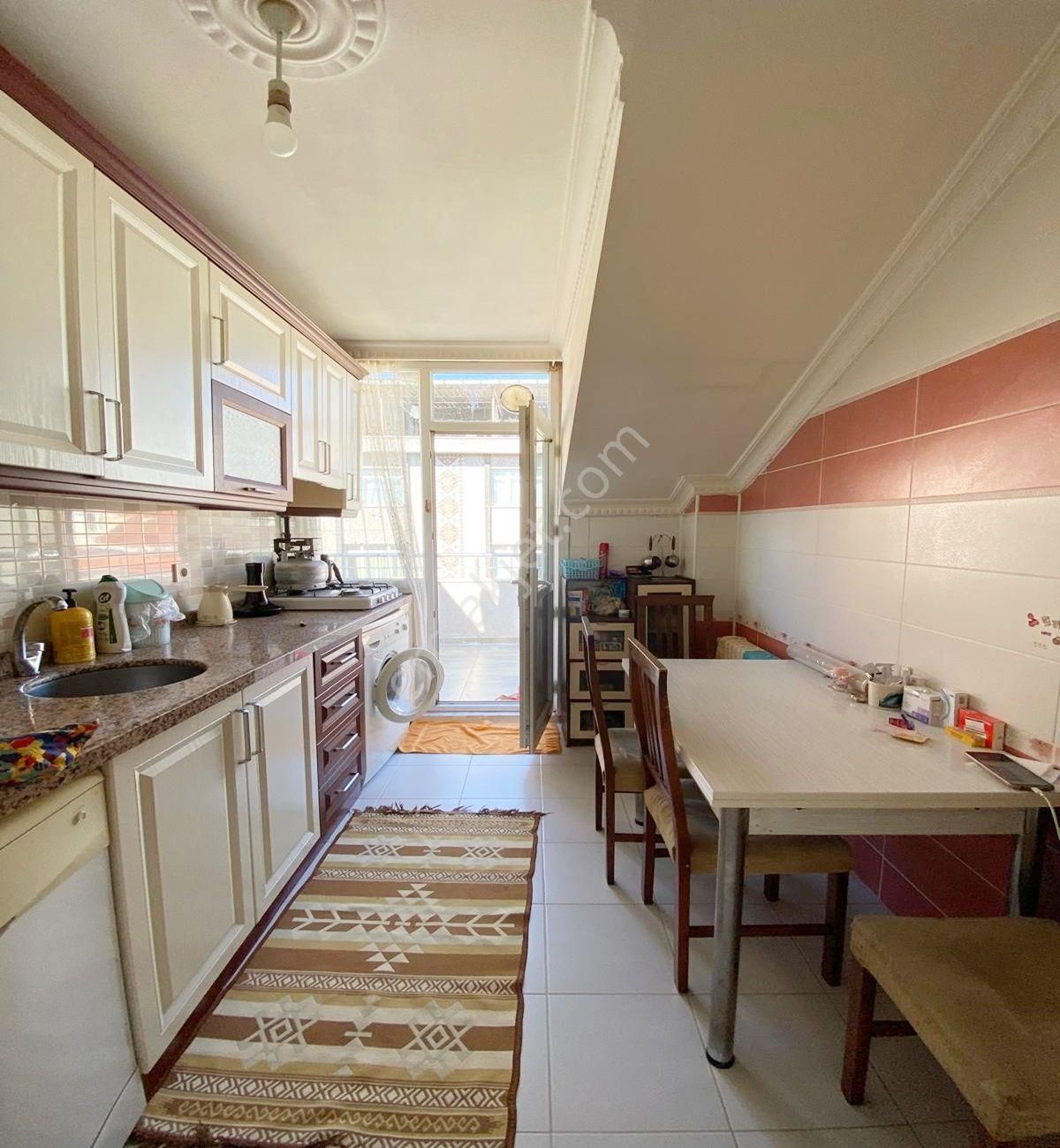 Avcılar Cihangirde 4+2 10 Yıllık Satılık Geniş Dublex - Görsel 20