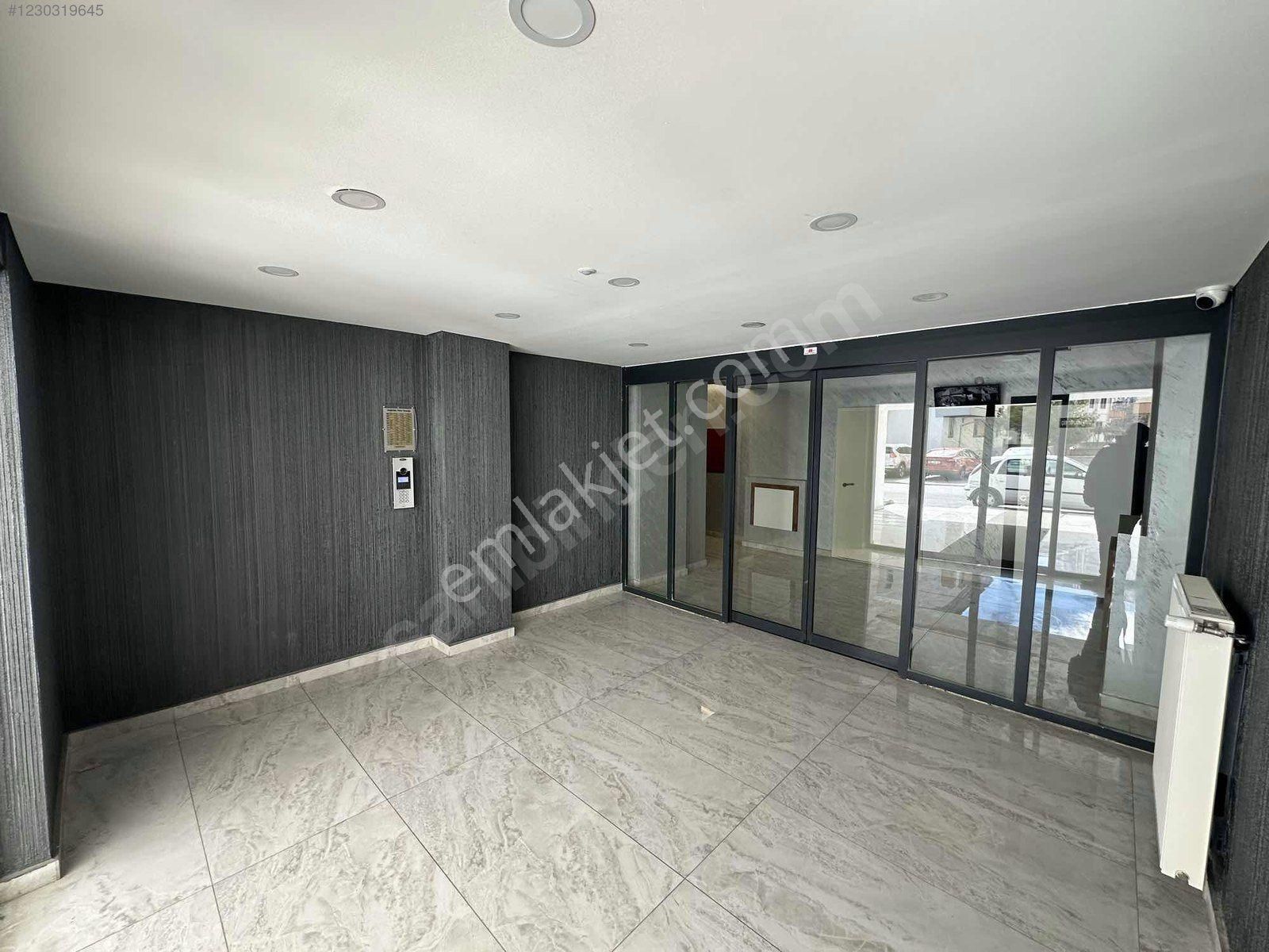 Kocasinan Seyrani De 4+1 Satılık Daire