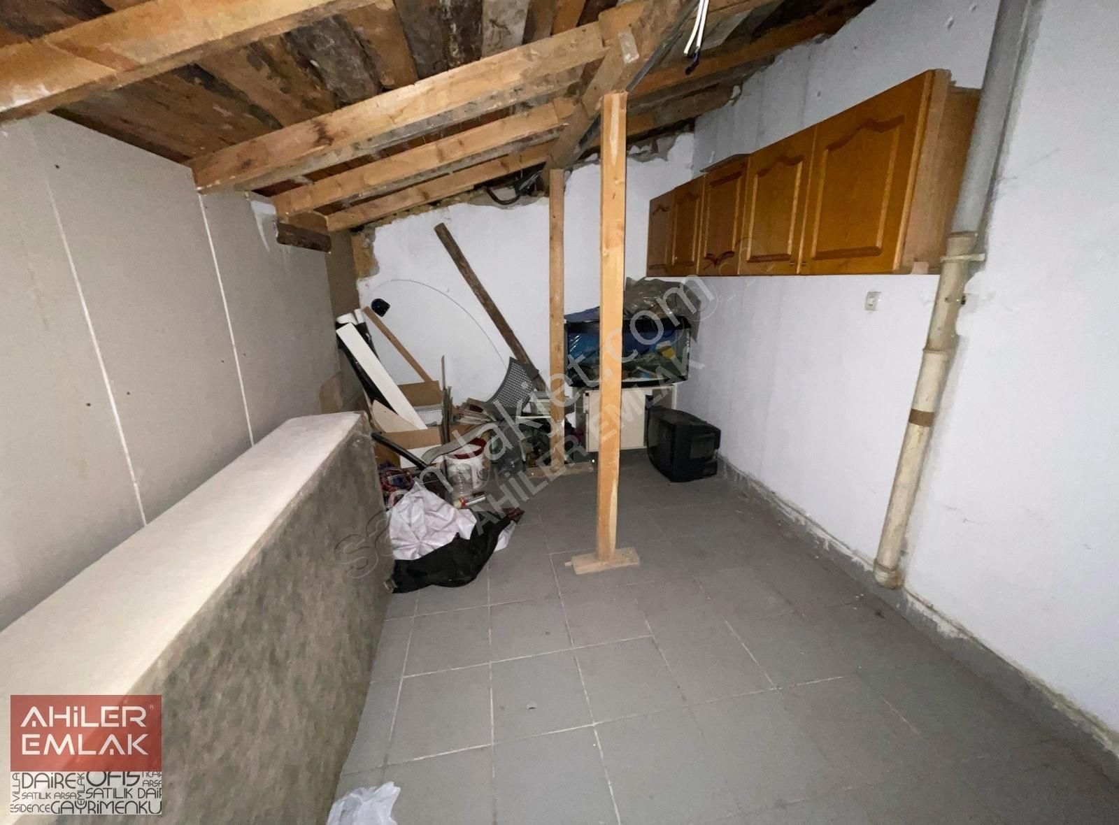 Ahiler'den Şehit Veli Kara Sokakda 4+1 170m2 Genişlikte Dubleks - Görsel 3