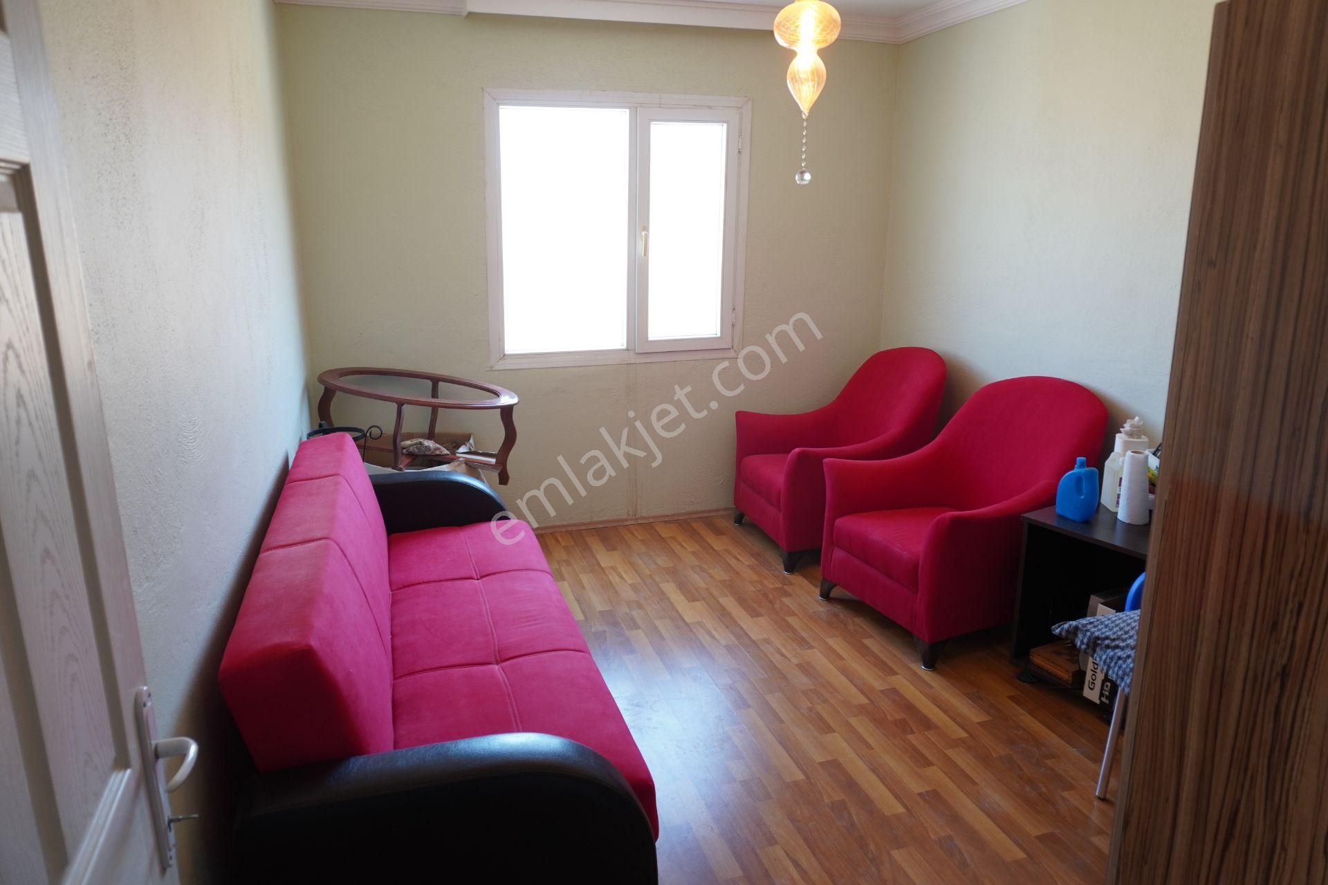 Harmandalında Kiralık Eşyalı 3+1 Balkonlu Çiğli Serkan Dan - Görsel 7
