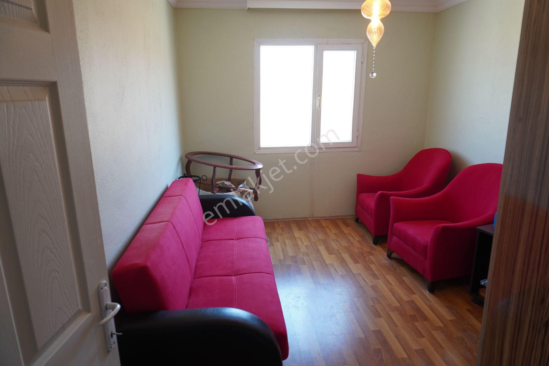 Harmandalında Kiralık Eşyalı 3+1 Balkonlu Çiğli Serkan Dan - Görsel 6