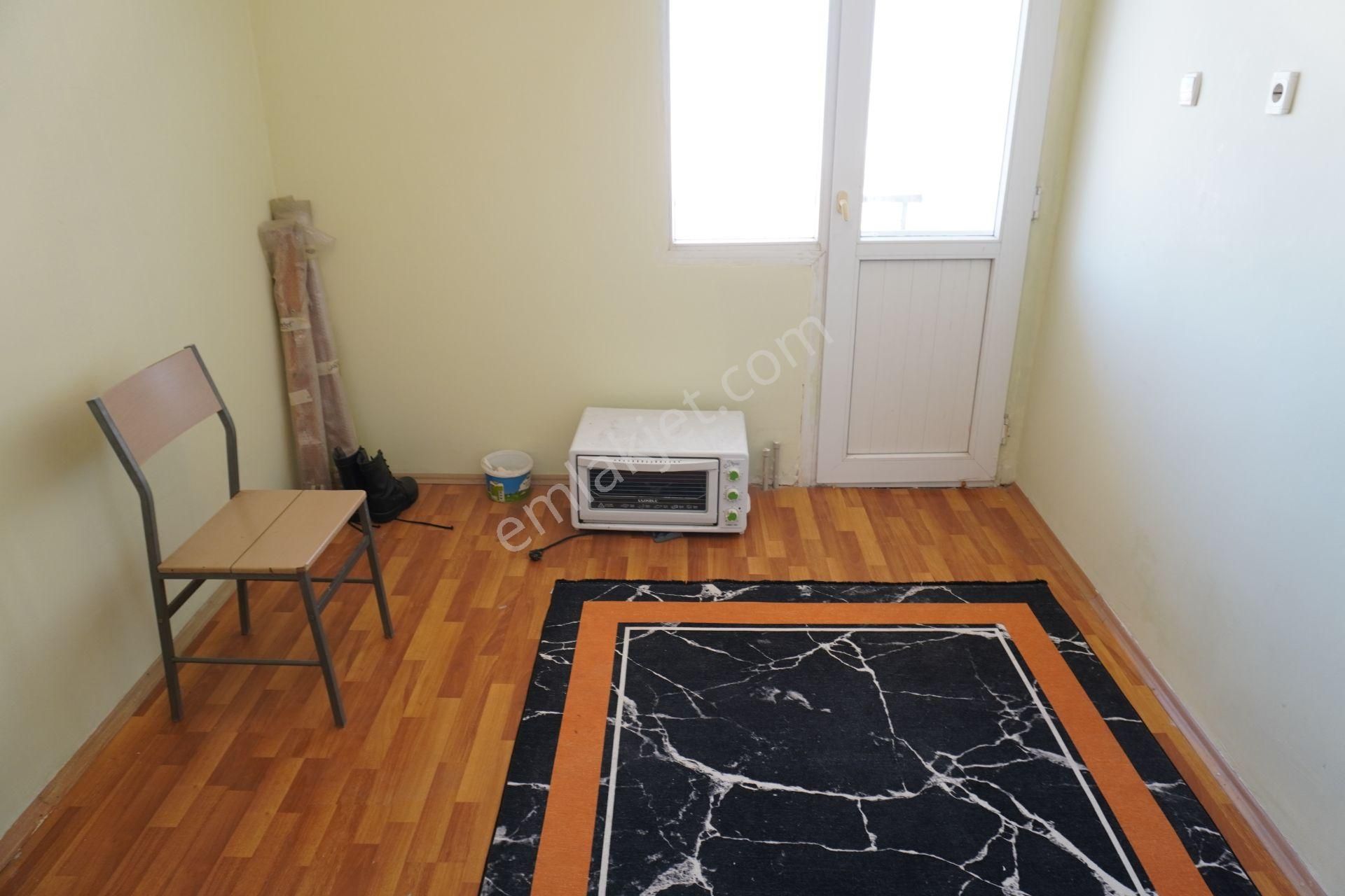 Harmandalında Kiralık Eşyalı 3+1 Balkonlu Çiğli Serkan Dan - Görsel 10