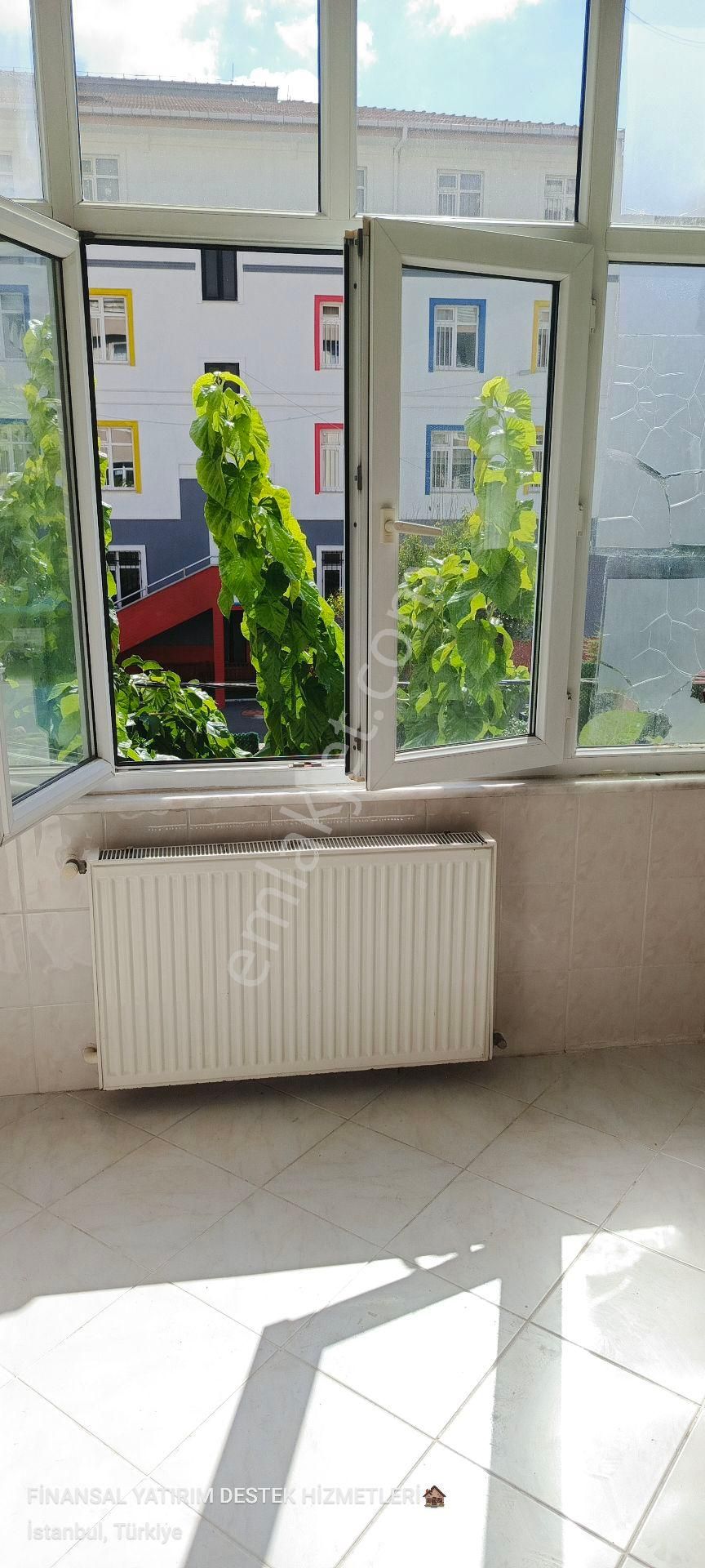 Ümraniye Mehmet Akif Mah.site İçi 2+1 2.kat Açık Otopark Asansör Mevcut Metrolar Yürü Me Tavukcu Y - Görsel 14