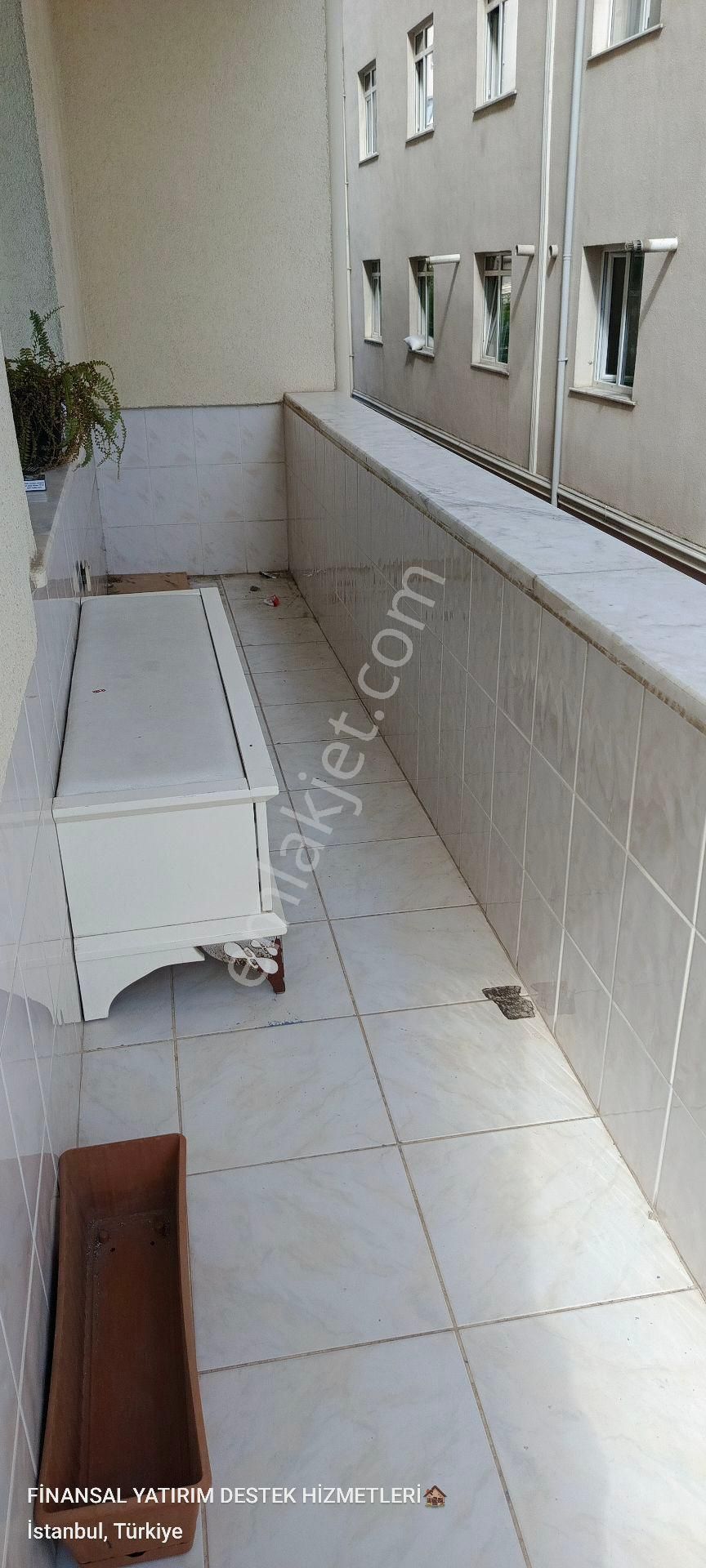Ümraniye Mehmet Akif Mah.site İçi 2+1 2.kat Açık Otopark Asansör Mevcut Metrolar Yürü Me Tavukcu Y - Görsel 23