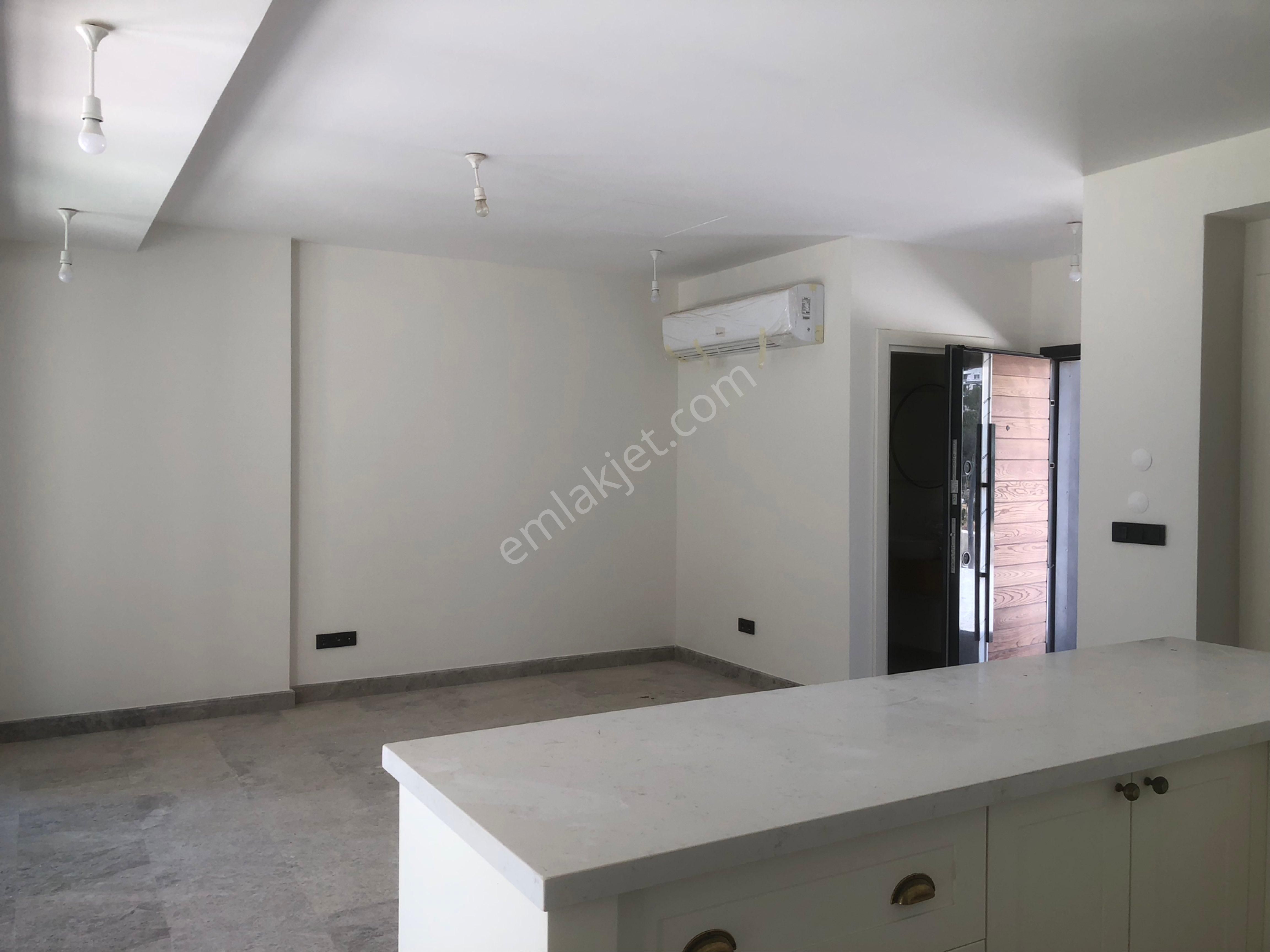 Boğaziçi Adabükünde Yeni Sitede Havuzlu Satılık Villalar - Görsel 16