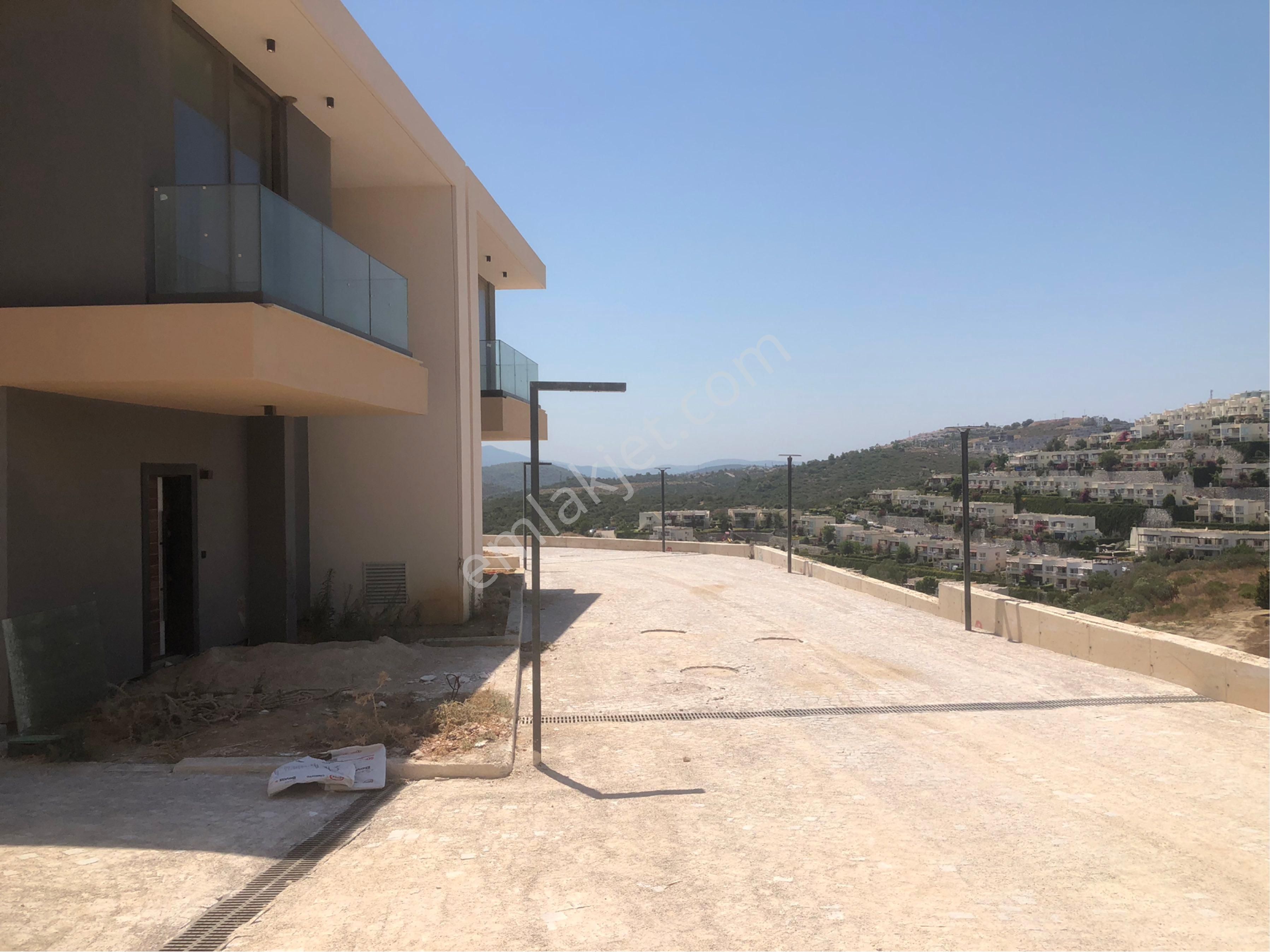 Boğaziçi Adabükünde Yeni Sitede Havuzlu Satılık Villalar - Görsel 3