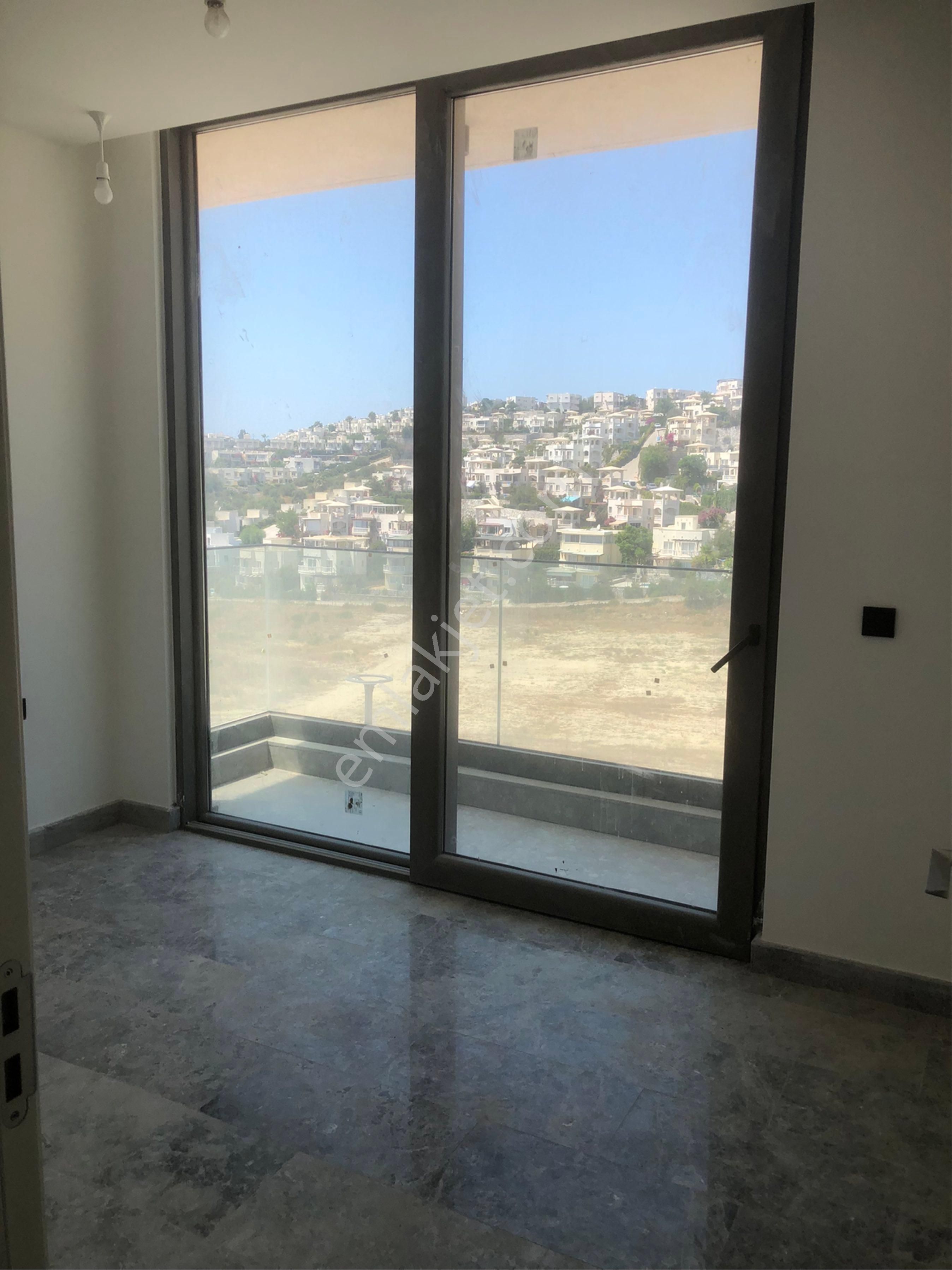 Boğaziçi Adabükünde Yeni Sitede Havuzlu Satılık Villalar - Görsel 12