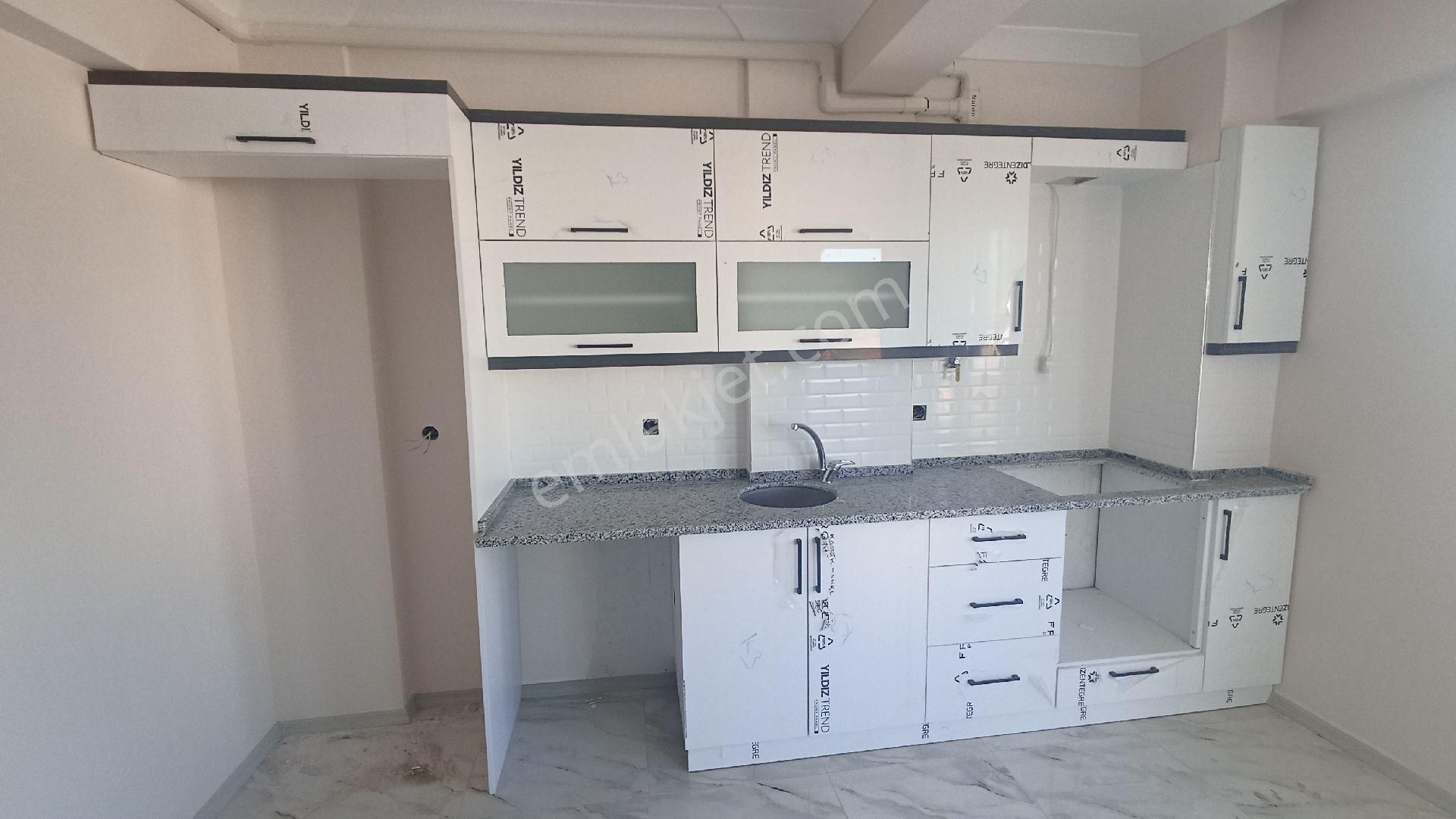 Efendi Mh. Hayber Cami Yanı 2+1 Satılık Daire - Görsel 2