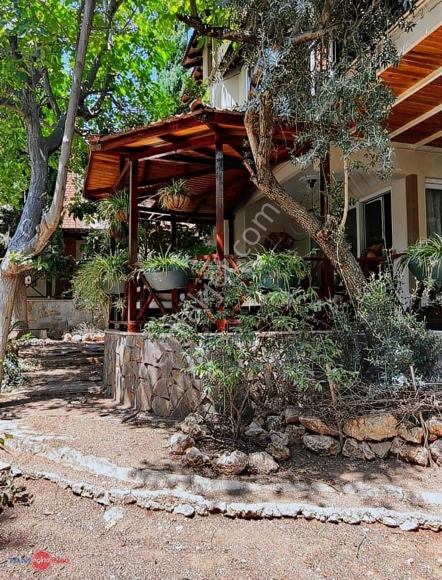 Geyikbayırı'nın En Gözde Yerinde Full Yapılı Villa - Görsel 4