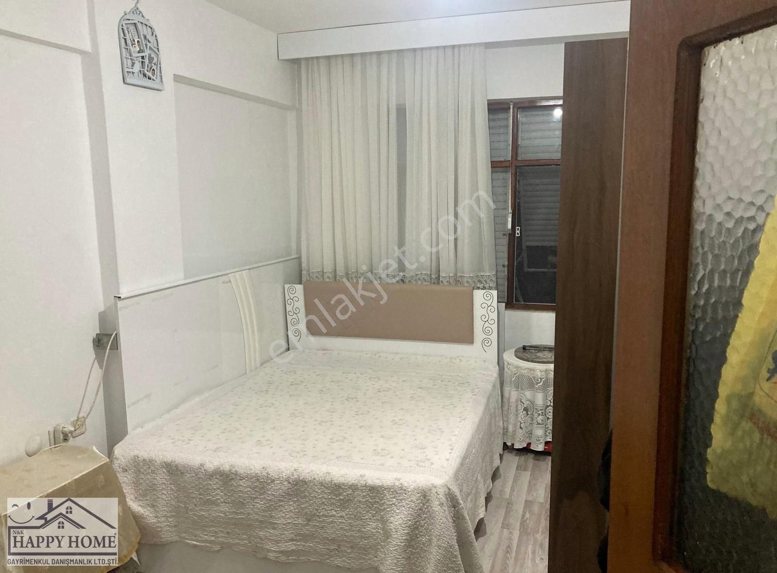 Antalya Yeşilyurt Mh'de Satılık 2+1 110m2 2.kat Daire