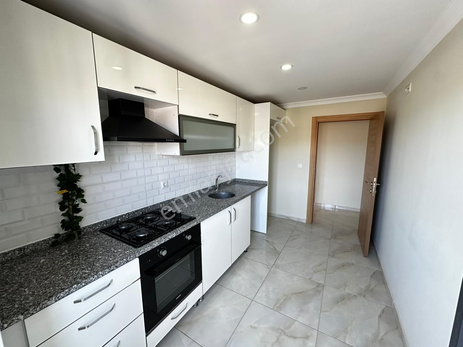 Akçadağ Gayrimenkul'den Kapanmaz Manzaralı Ferah 3+1 Daire - Görsel 4