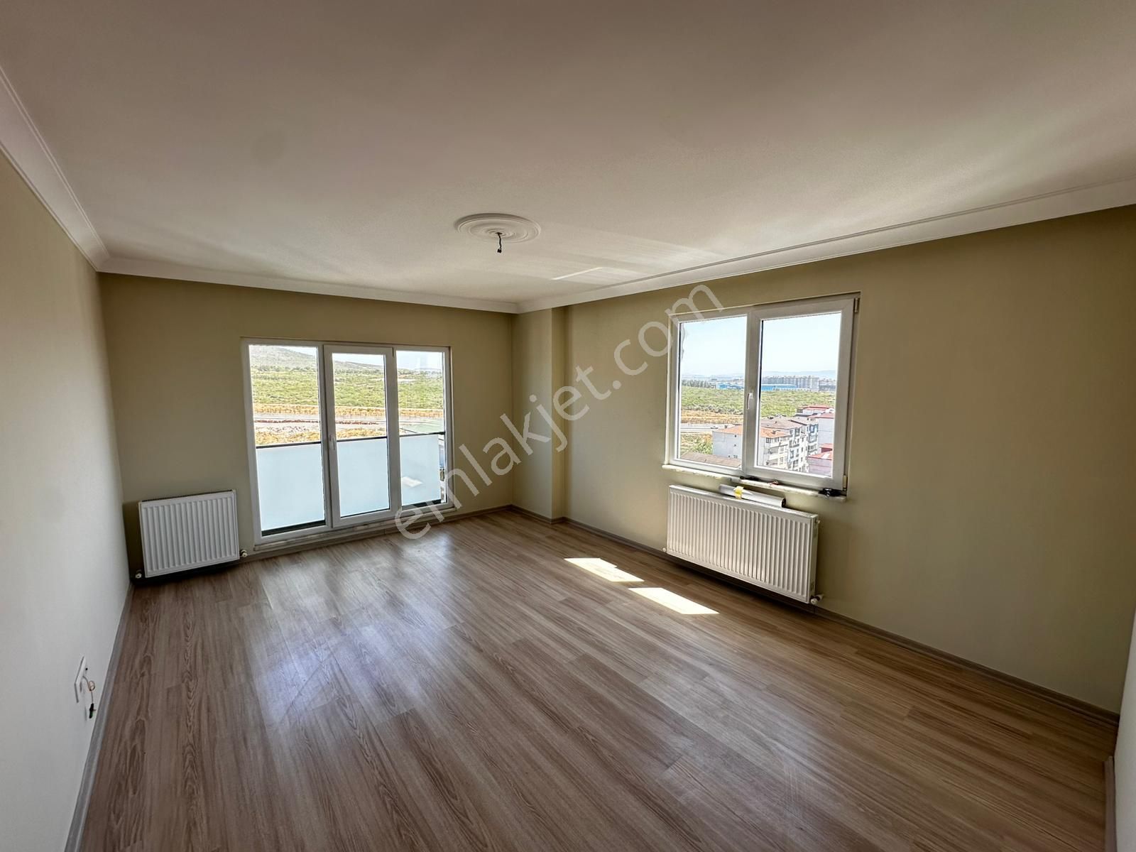 Akçadağ Gayrimenkul'den Kapanmaz Manzaralı Ferah 3+1 Daire - Görsel 2