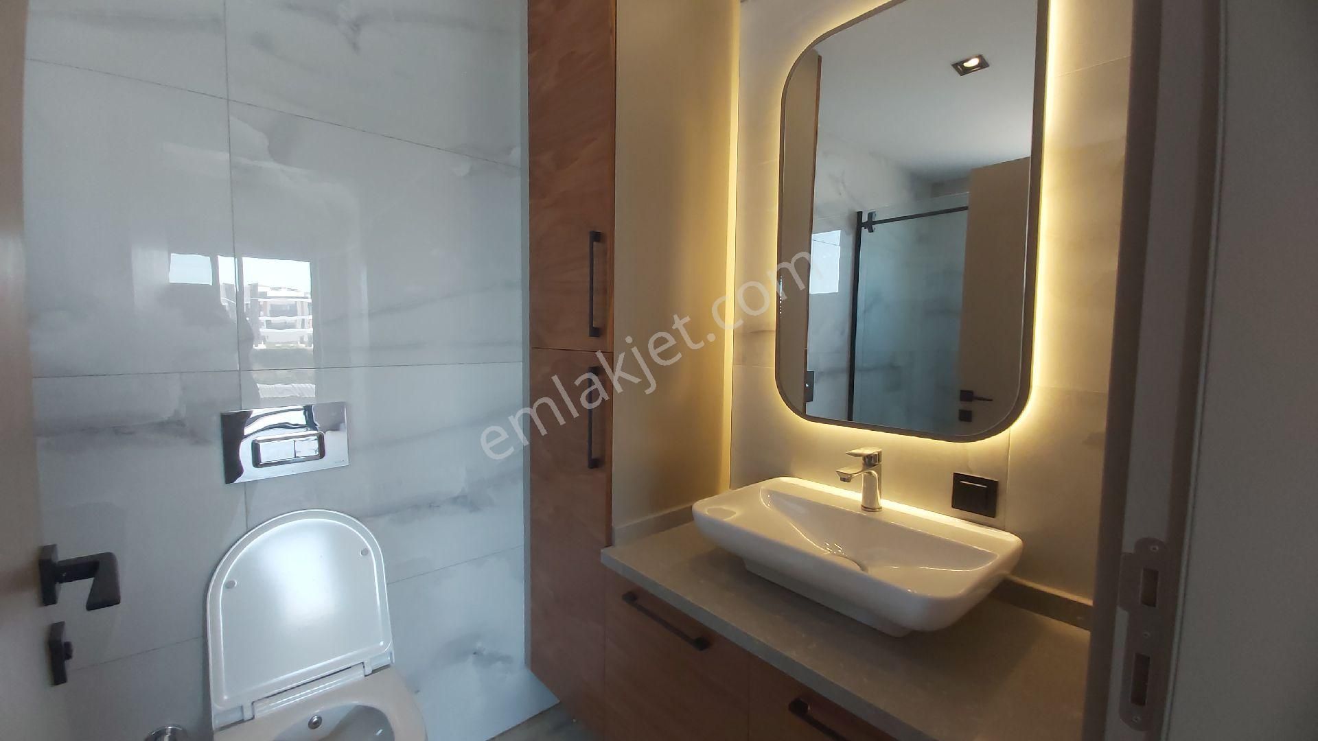 Döşemealtı Altınkale'de Triplex, Havuzlu, Asansörlü Lüx - Görsel 24