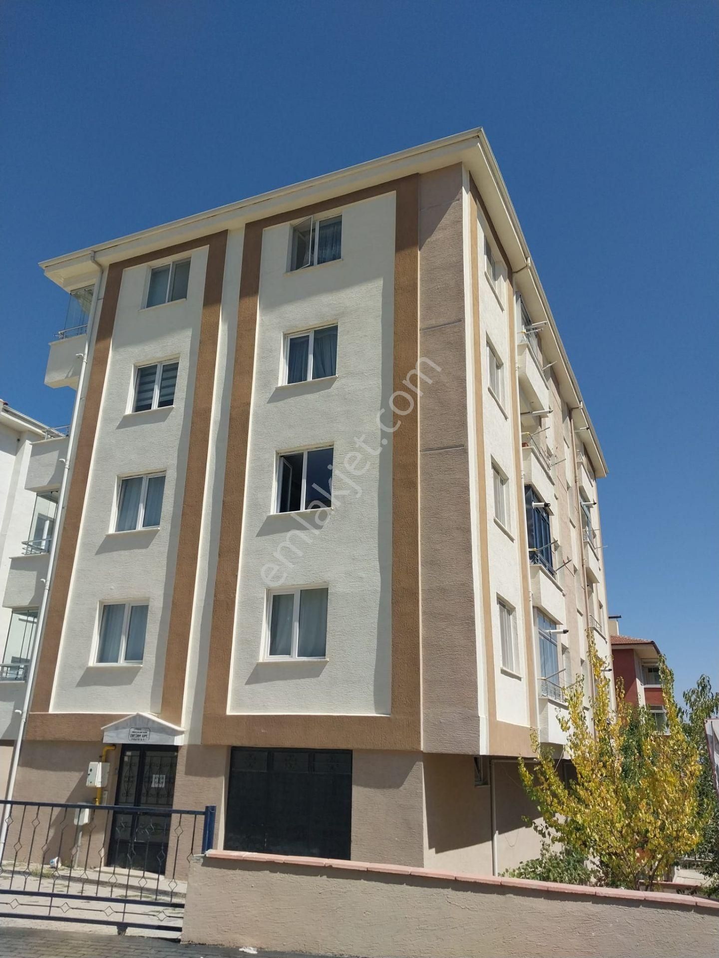 71 Evler Mh.ertaş Cd.yakını 3+1 Site İçi Asansörlü Kiralık Daire