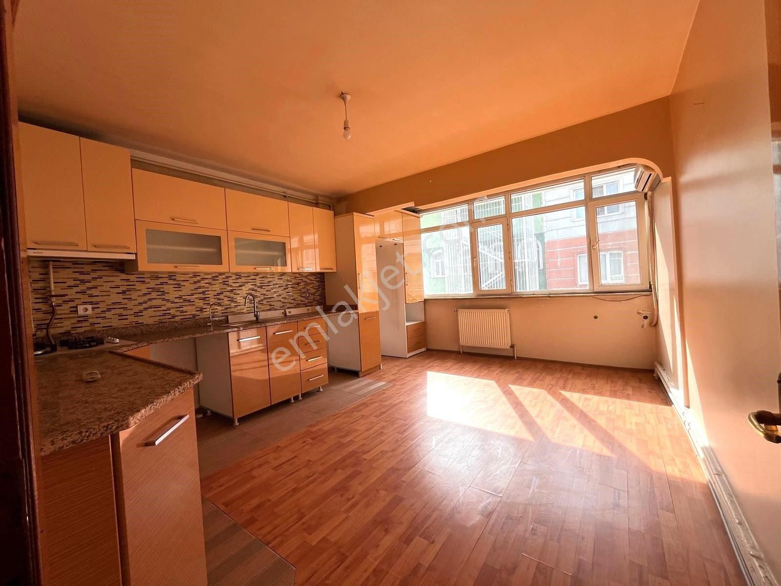 İmren Gayrimenkulden Kiralık Tevfikbey Mh. 3+1 100m2 Temiz Kullanışlı Daire