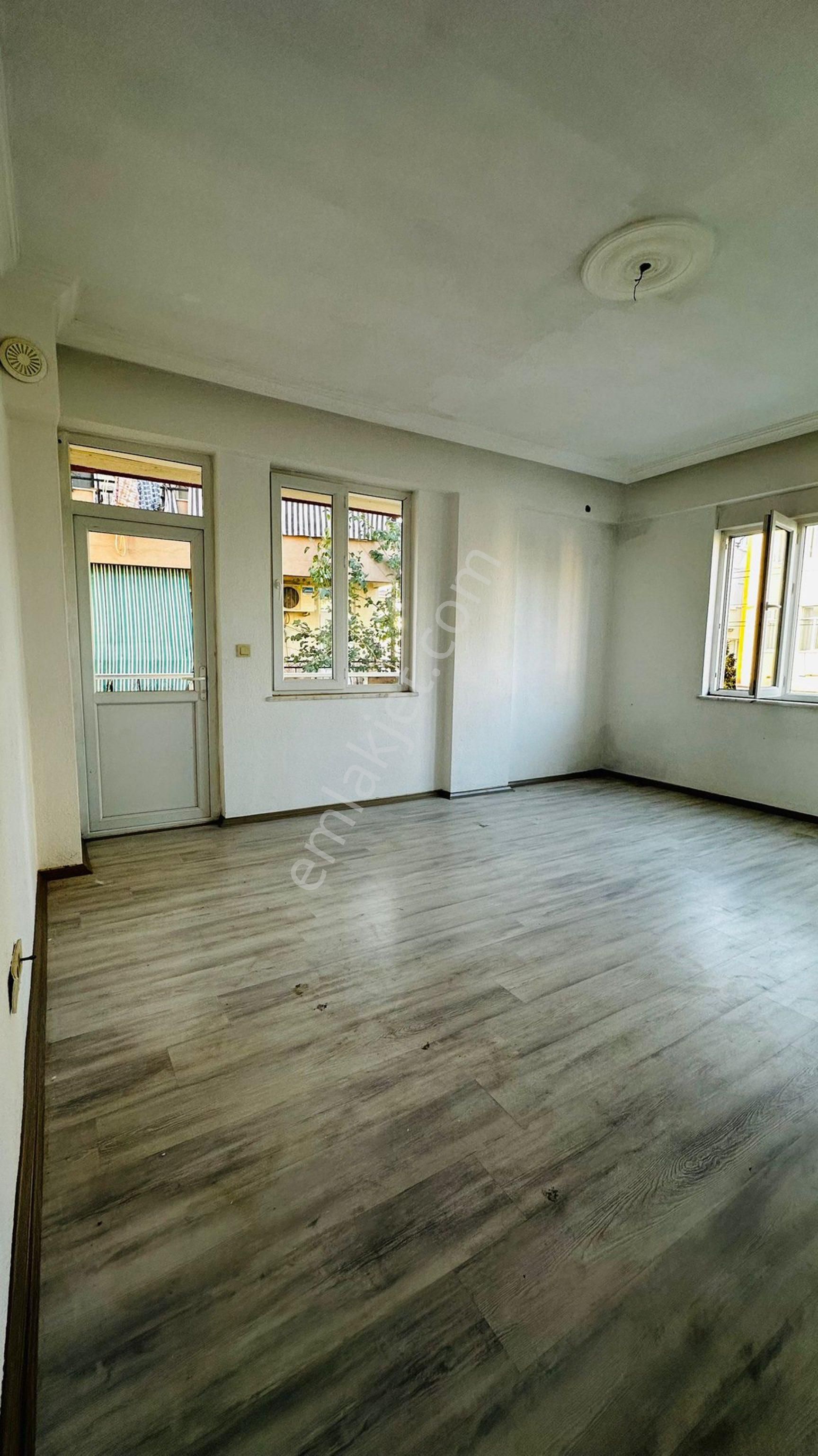 Aes Gayrimenkul’den Şelale Mahallesi’nde Kiralık Tek Daire Üzeri 3+1 Daire - Görsel 2