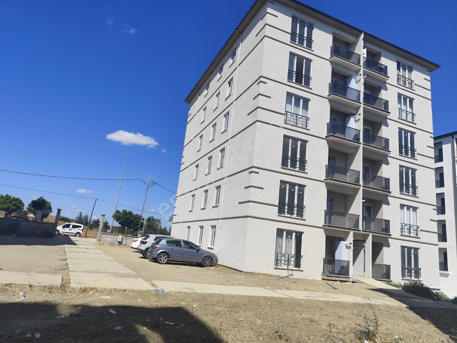 Silivri Alipaşa Da Satılık Sıfır 2+1 İskanlı Daire