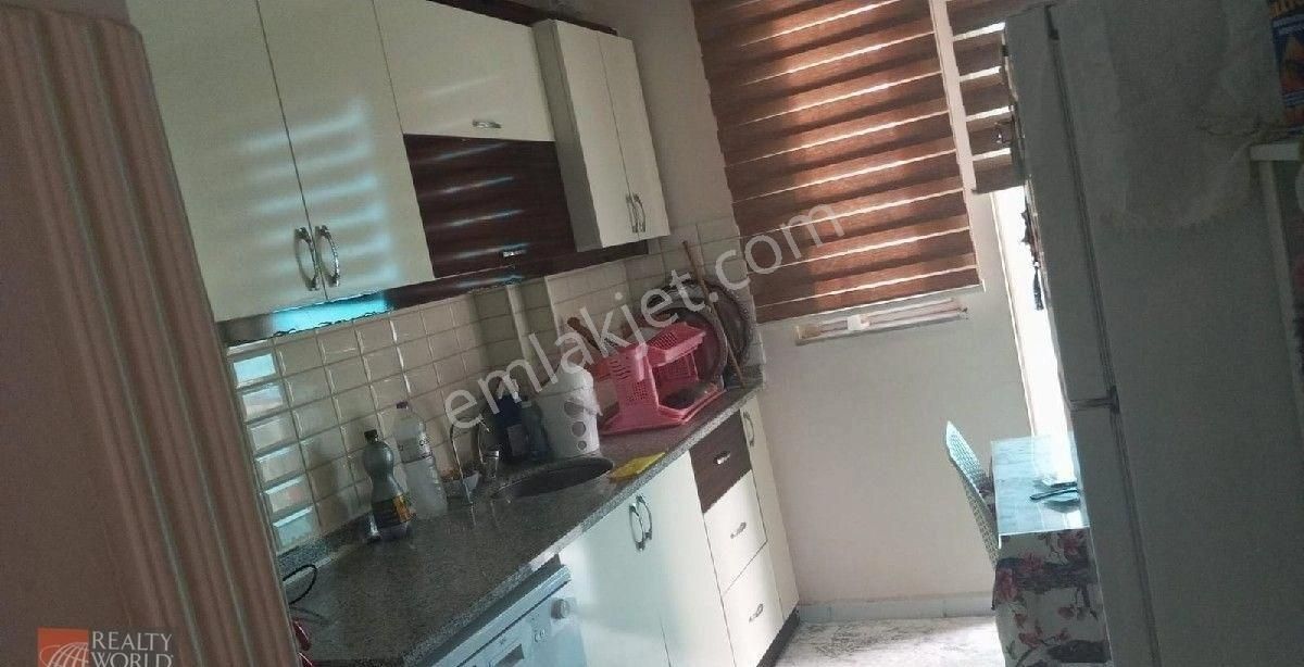 Güneş Mahallesi Kelepir 2+1 Katta Satılık