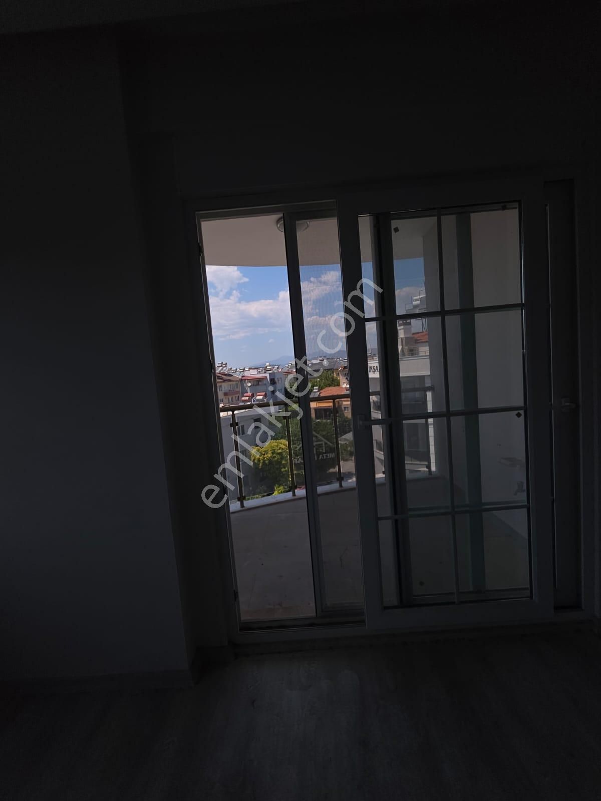 Dalaman Karaçalı Mahallesi İnönü Caddesi Yakını Sıfır 3+1 Dubleks - Görsel 9