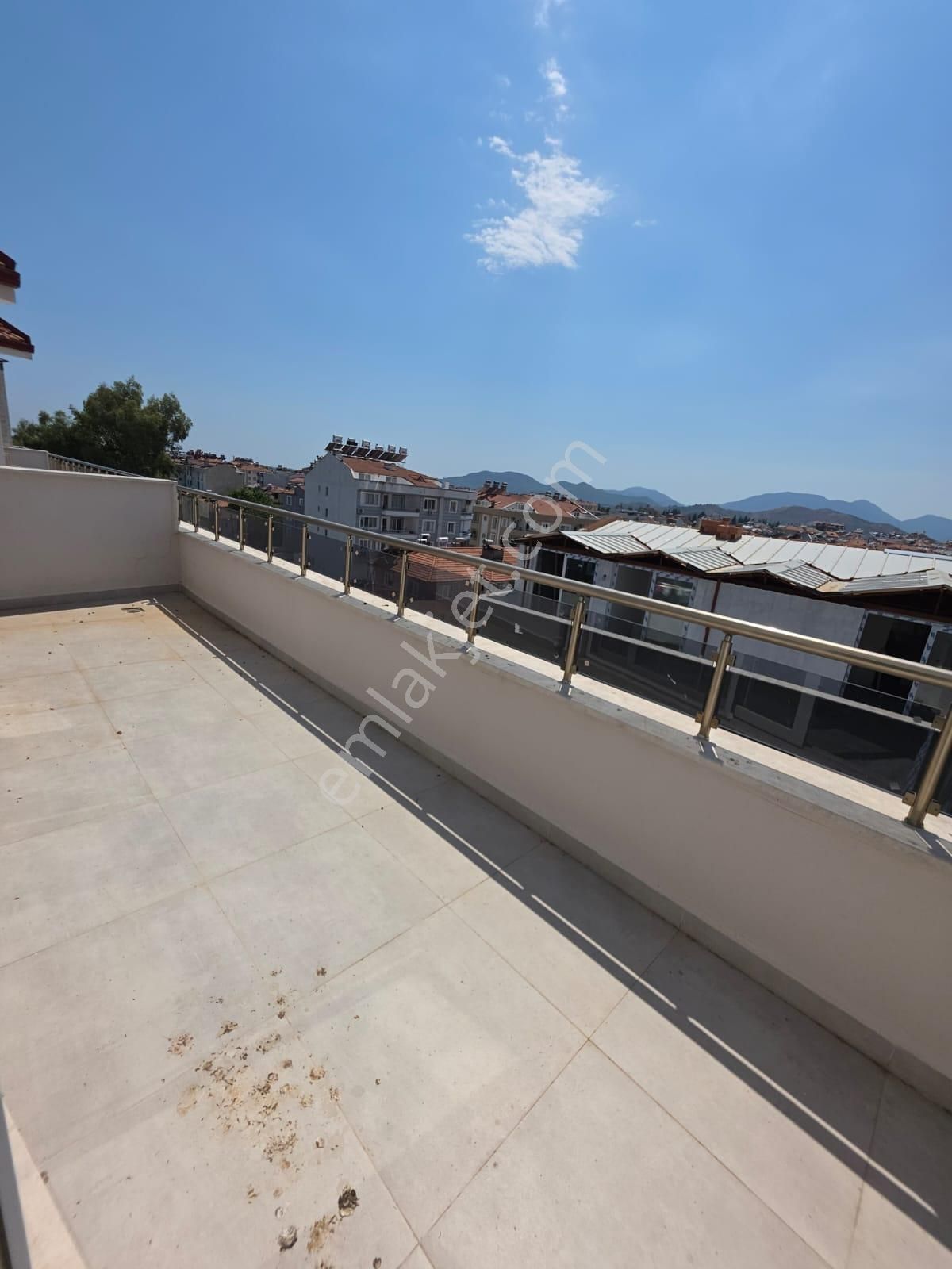 Dalaman Karaçalı Mahallesi İnönü Caddesi Yakını Sıfır 3+1 Dubleks - Görsel 5